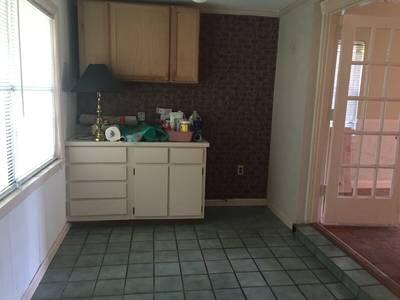 ELLIOTTS POINT 4TH ADDN - Residential