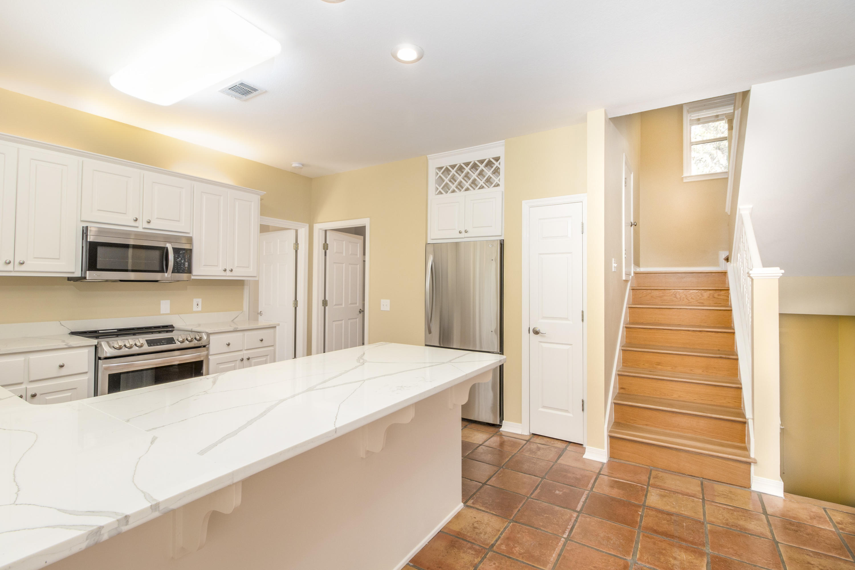 BLUE MOUNTAIN BEACH - Residential