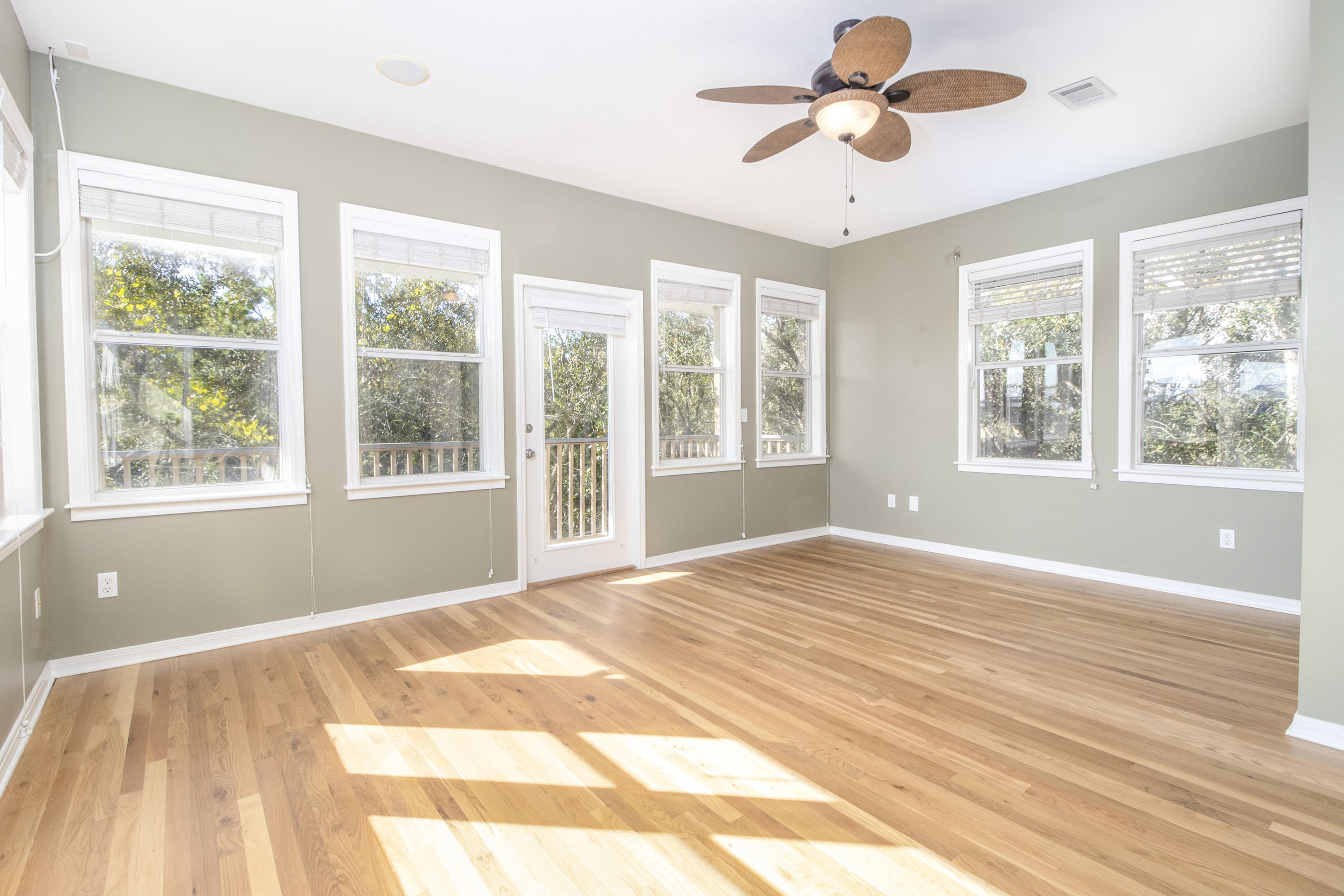 BLUE MOUNTAIN BEACH - Residential