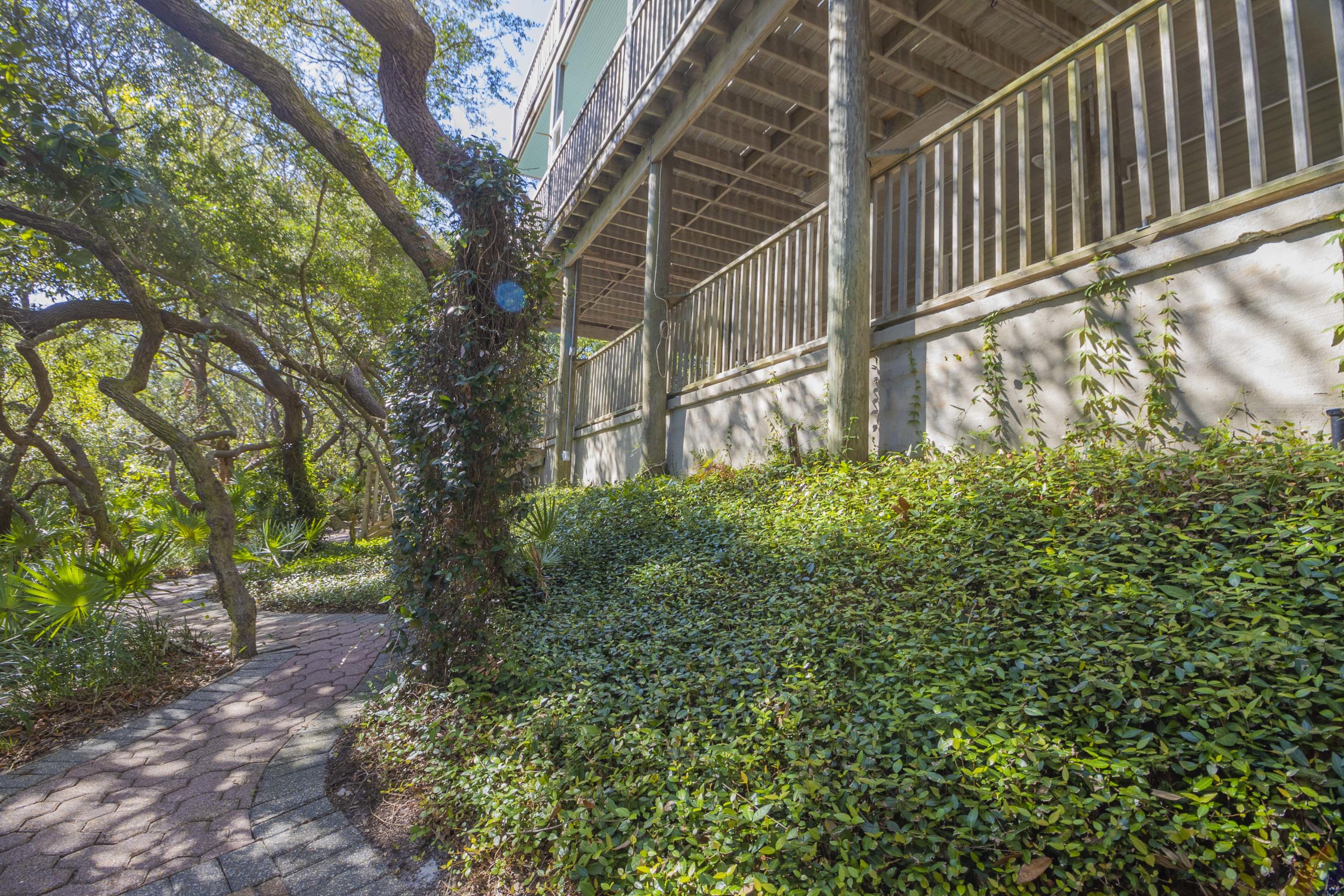 BLUE MOUNTAIN BEACH - Residential