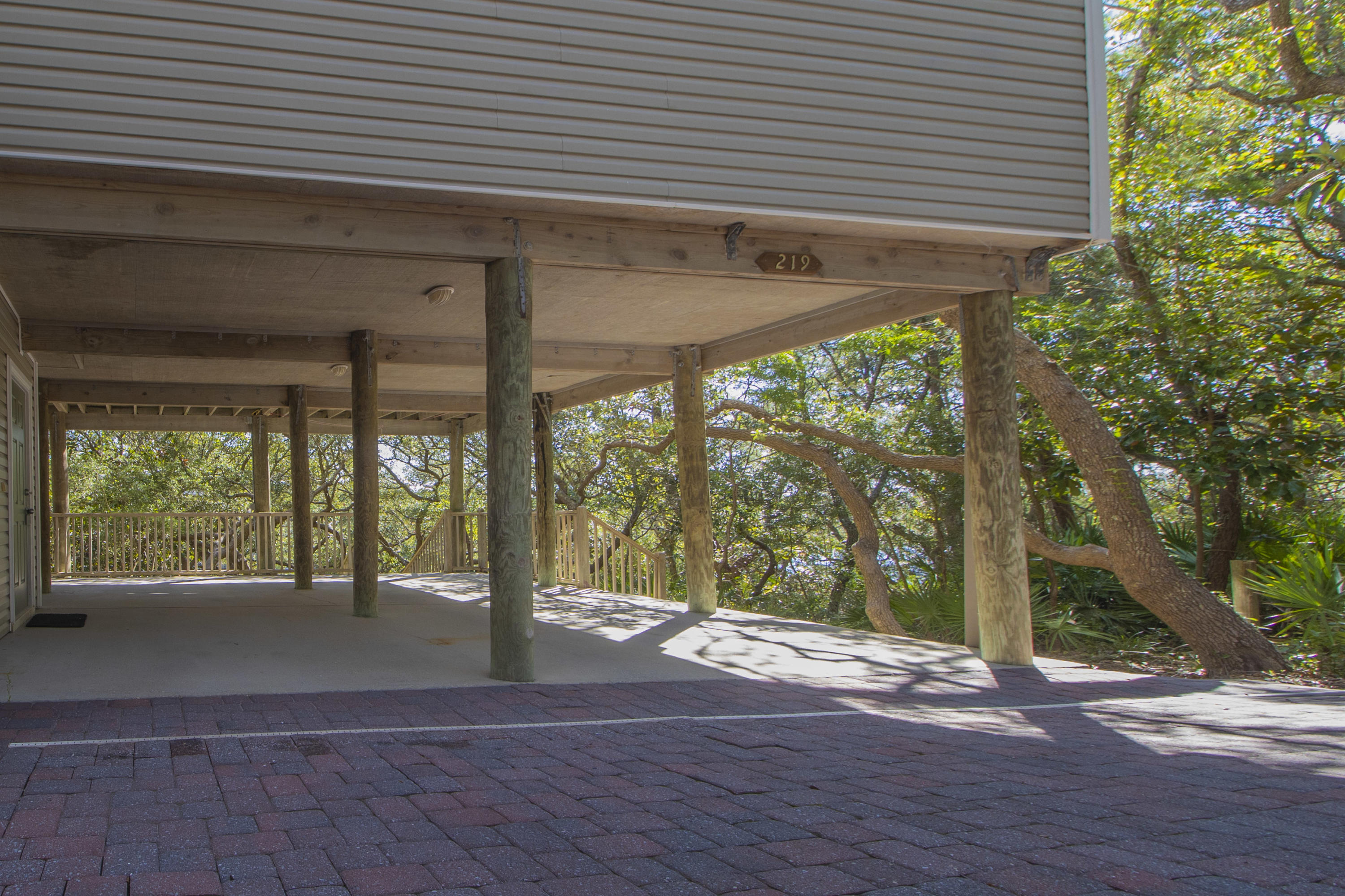 BLUE MOUNTAIN BEACH - Residential