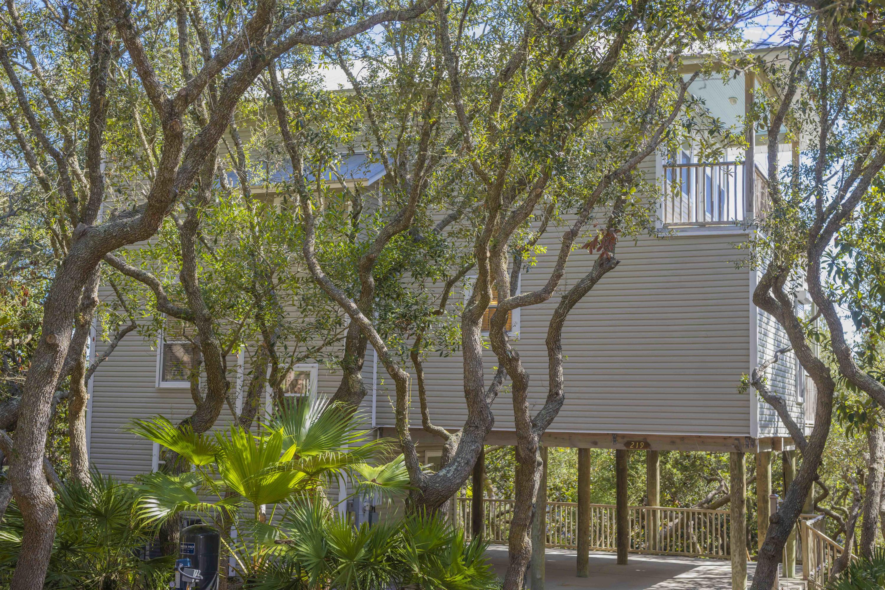 BLUE MOUNTAIN BEACH - Residential