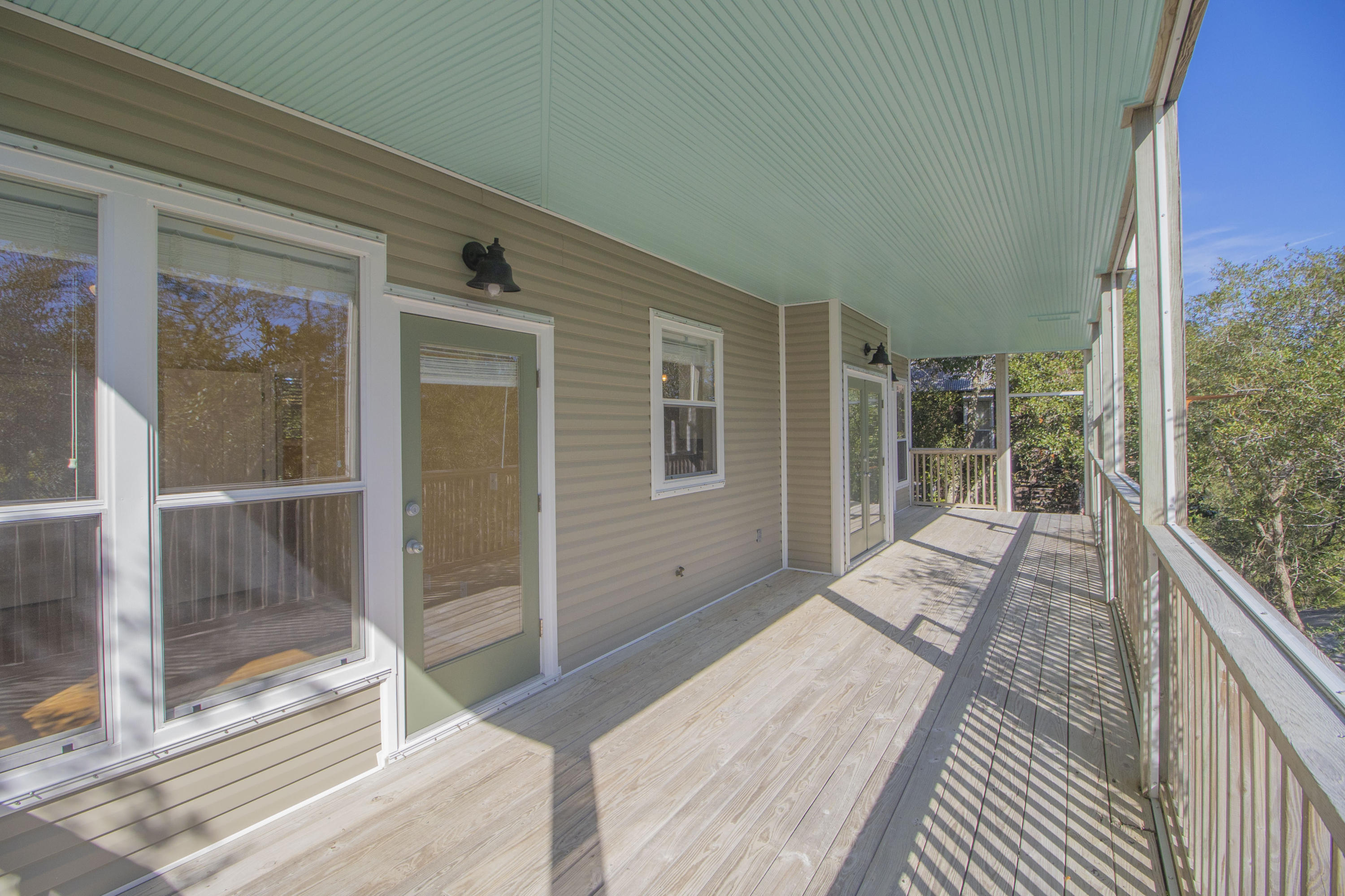 BLUE MOUNTAIN BEACH - Residential