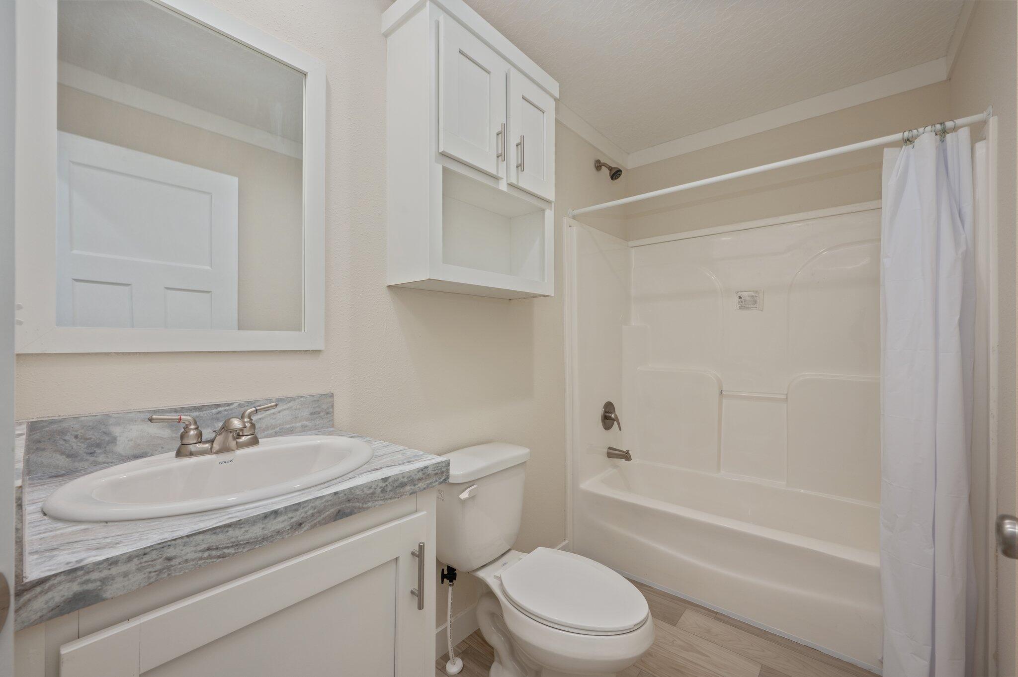 OAKWOOD HILLS UNIT 1 - Residential