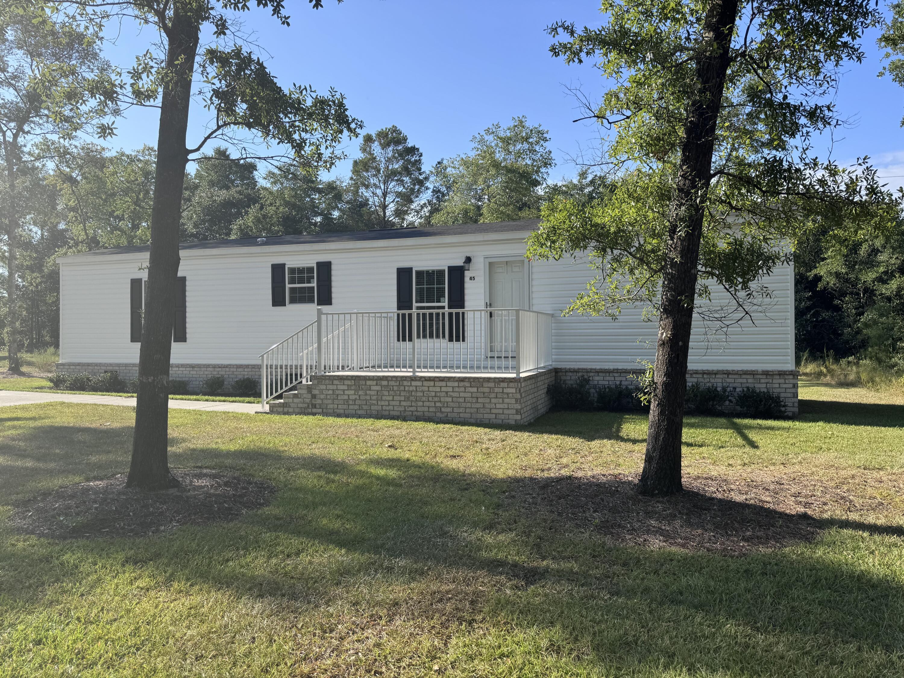 OAKWOOD HILLS UNIT 1 - Residential