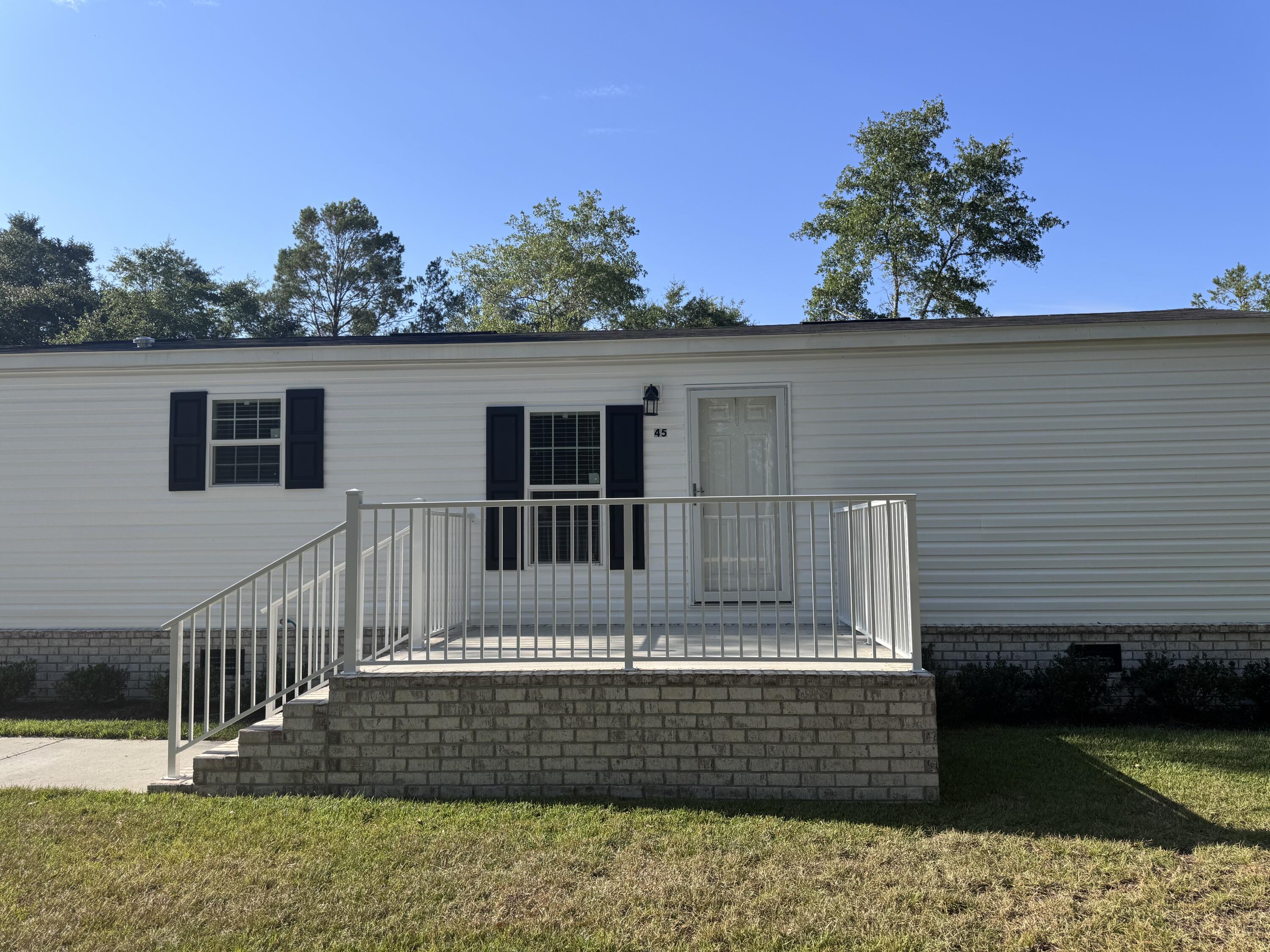 OAKWOOD HILLS UNIT 1 - Residential