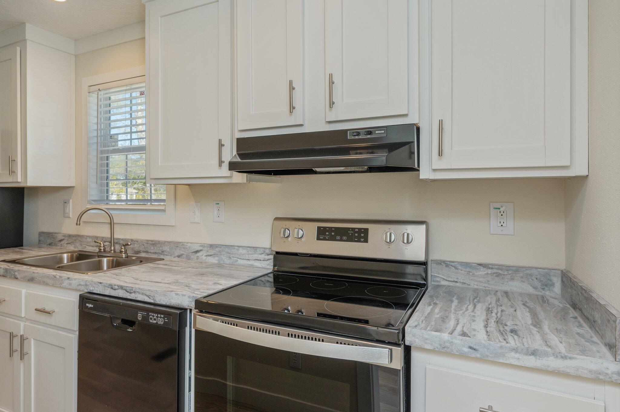 OAKWOOD HILLS UNIT 1 - Residential