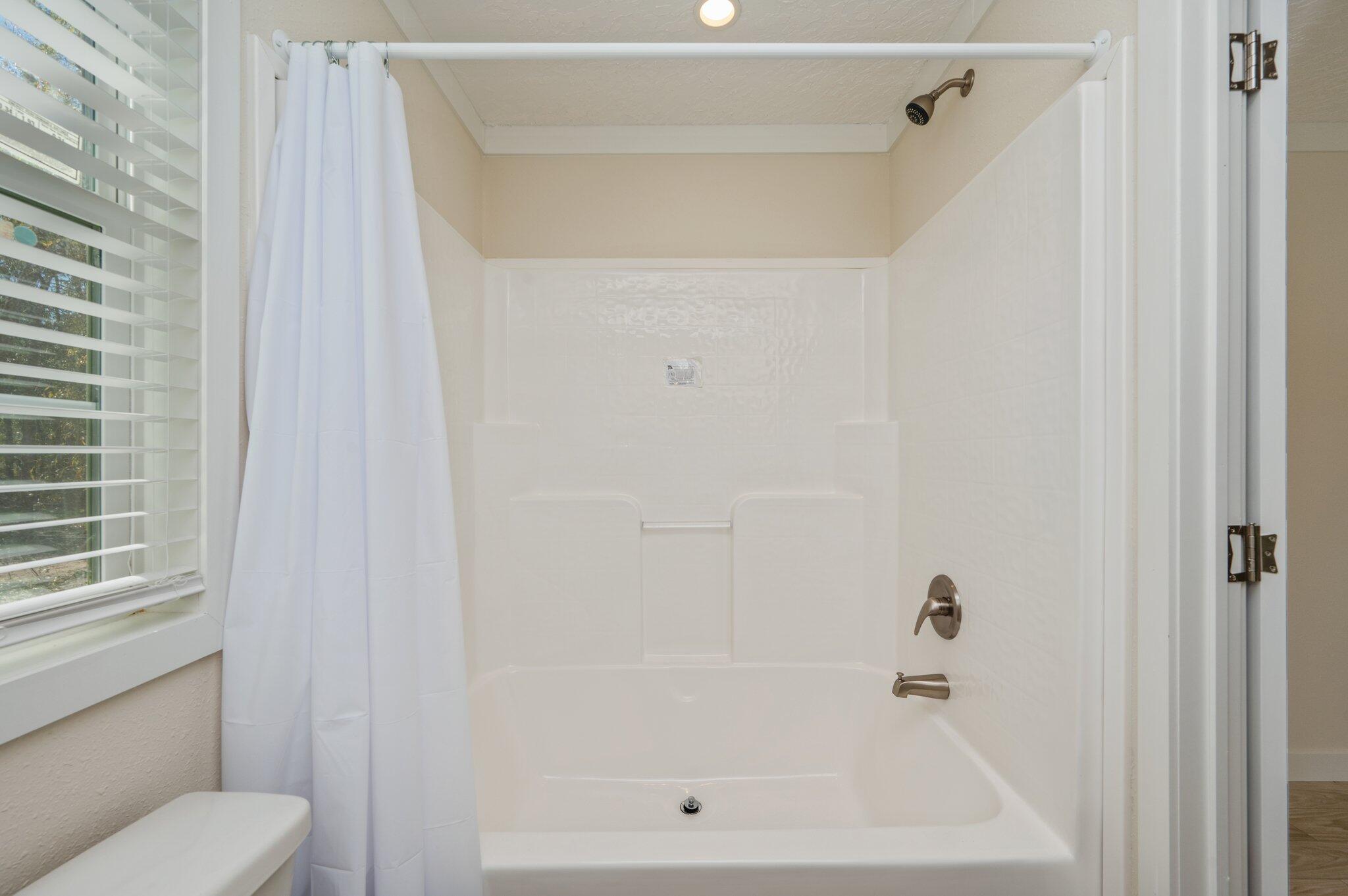 OAKWOOD HILLS UNIT 1 - Residential