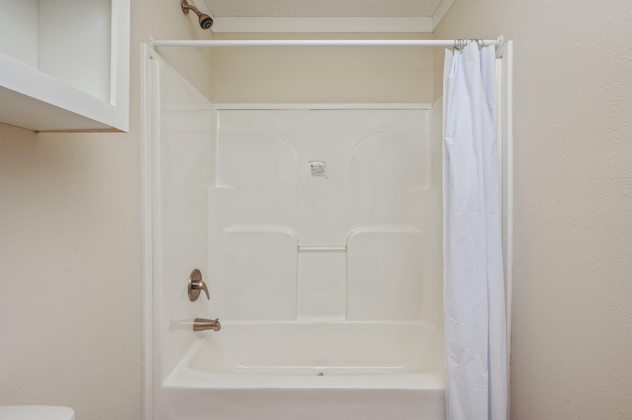 OAKWOOD HILLS UNIT 1 - Residential