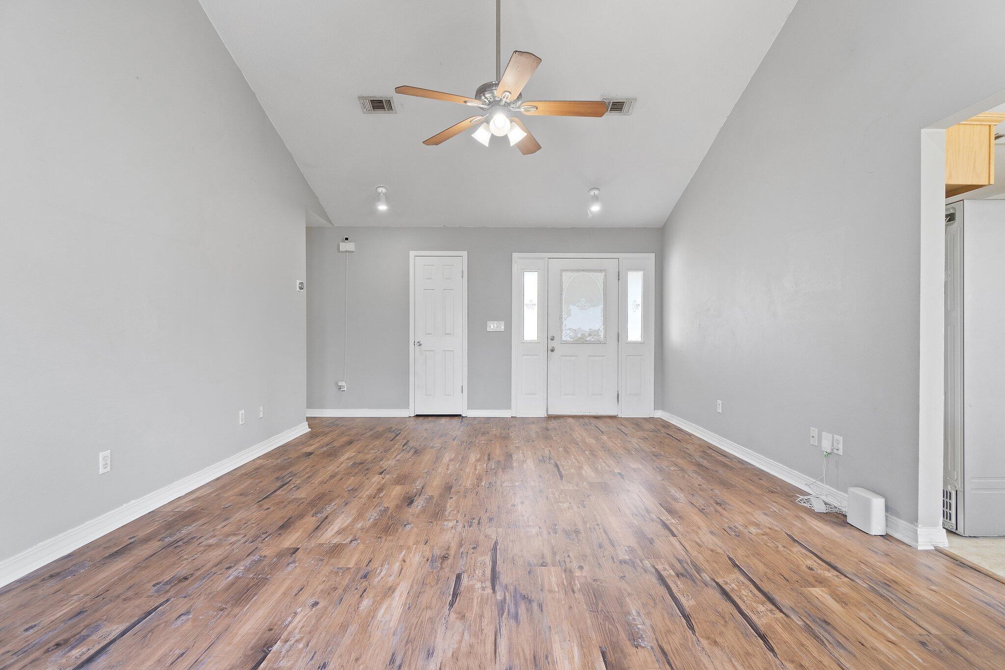 ORION LAKE - Residential