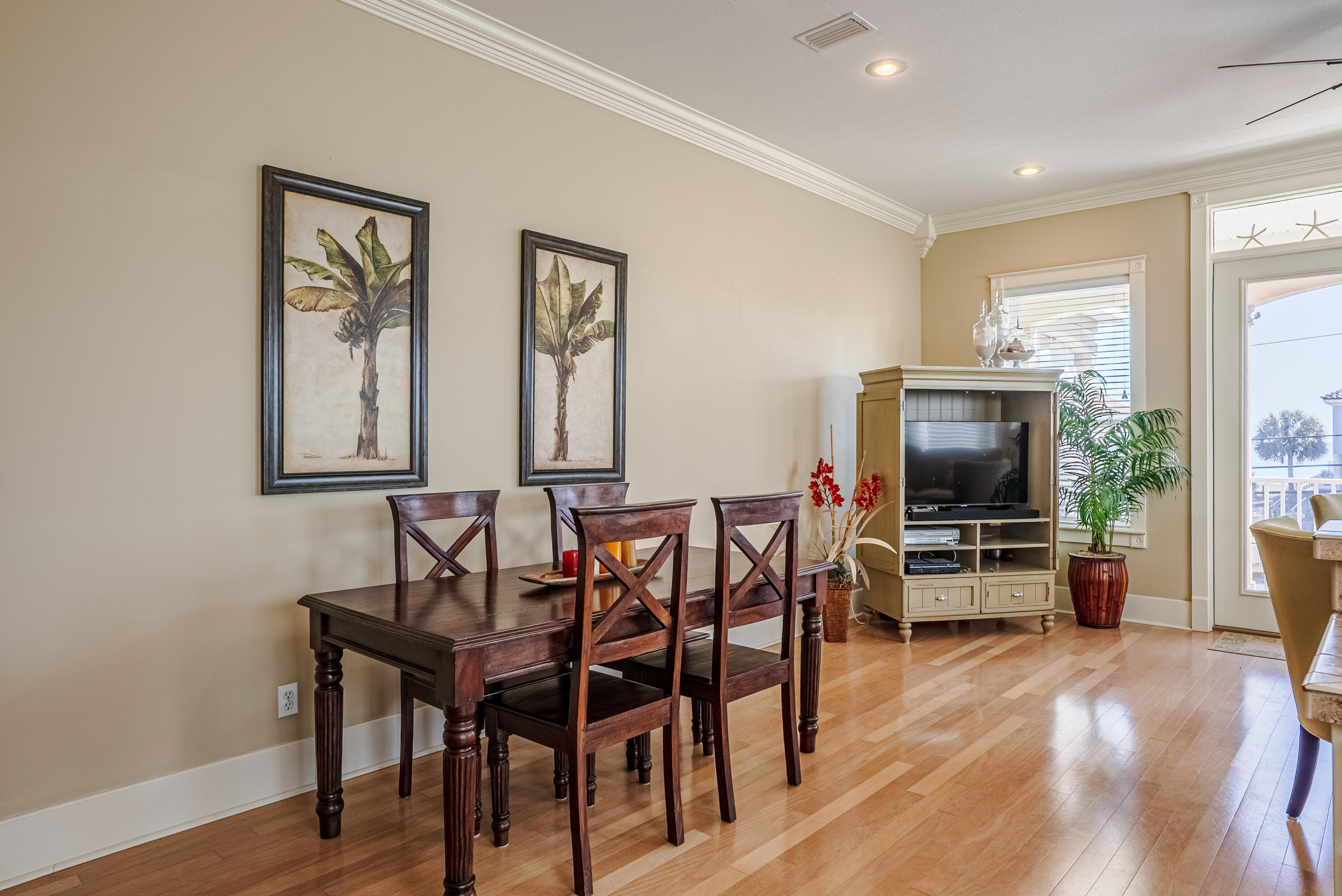 LA VALENCIA BEACH RESORT - Residential