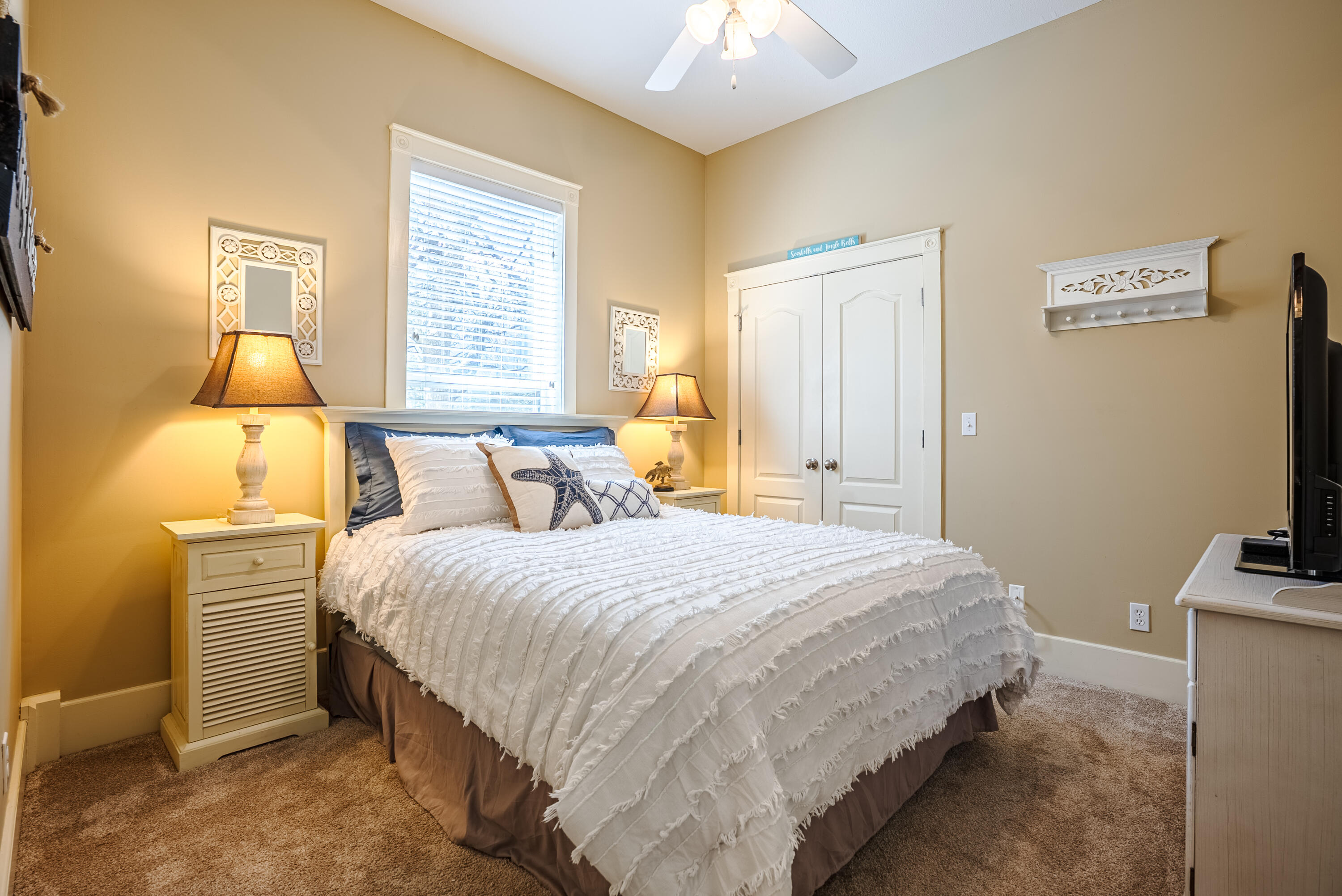 LA VALENCIA BEACH RESORT - Residential