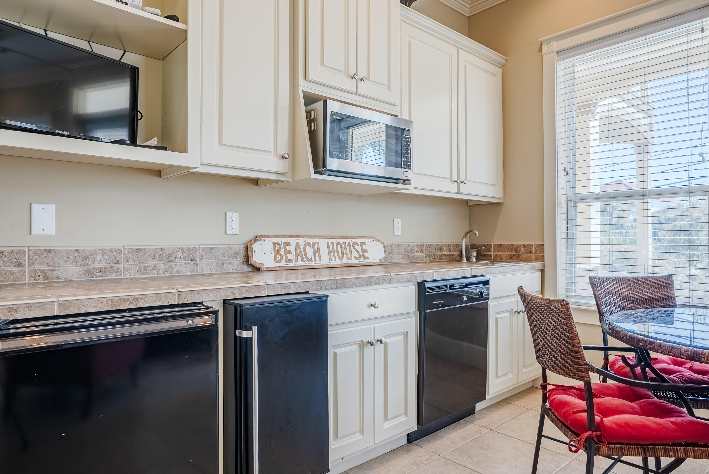 LA VALENCIA BEACH RESORT - Residential