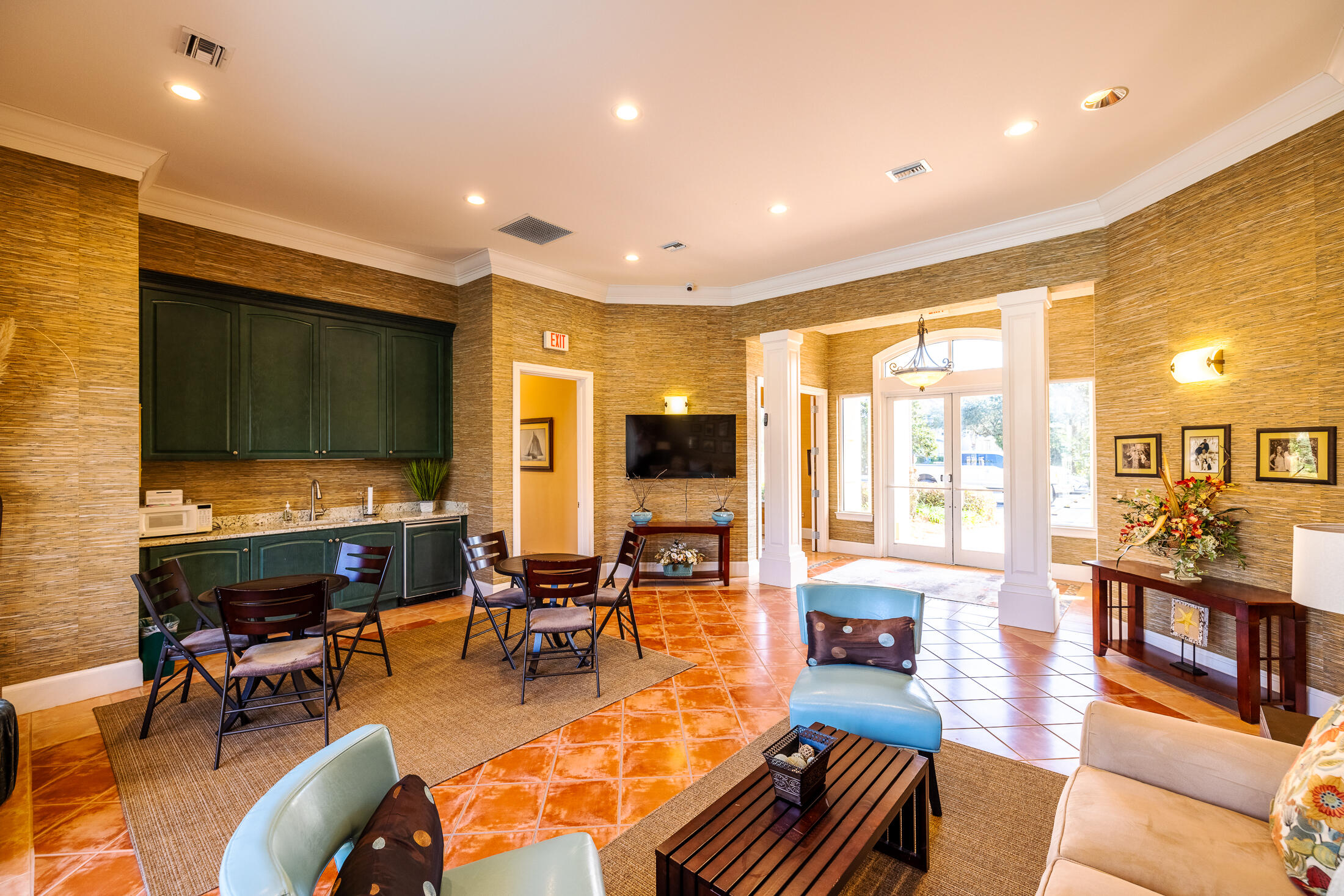 LA VALENCIA BEACH RESORT - Residential