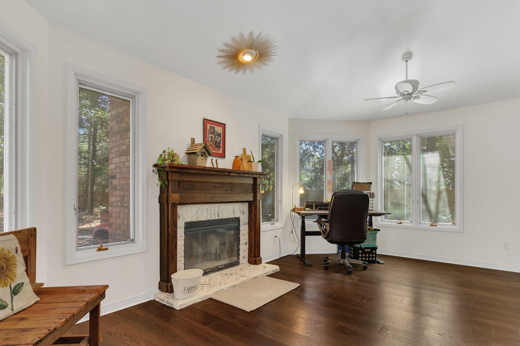 SHIRKS BAYOU - Residential