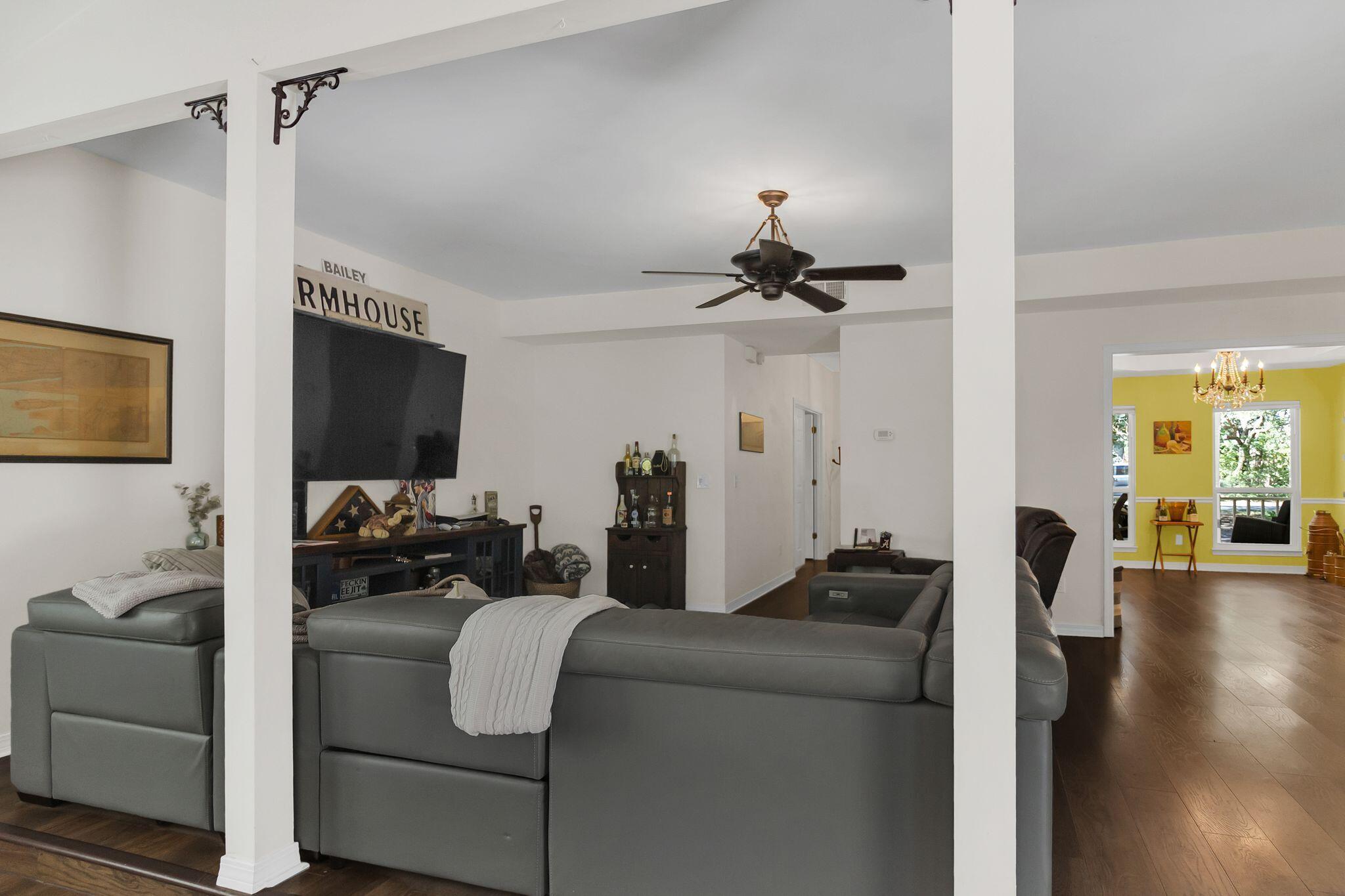 SHIRKS BAYOU - Residential