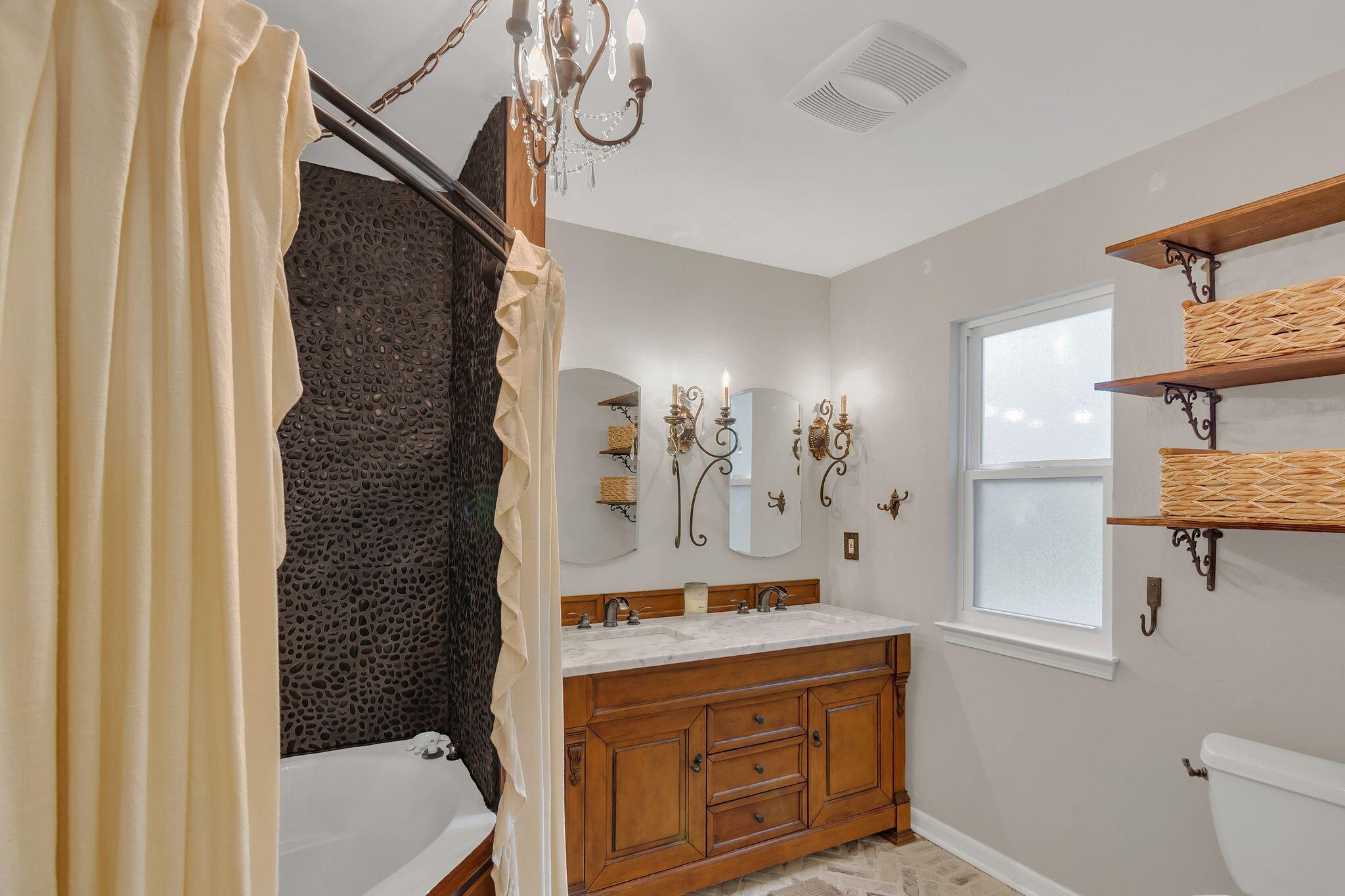 SHIRKS BAYOU - Residential