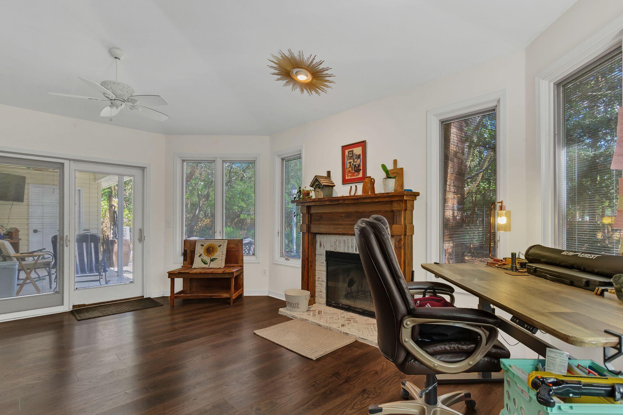 SHIRKS BAYOU - Residential