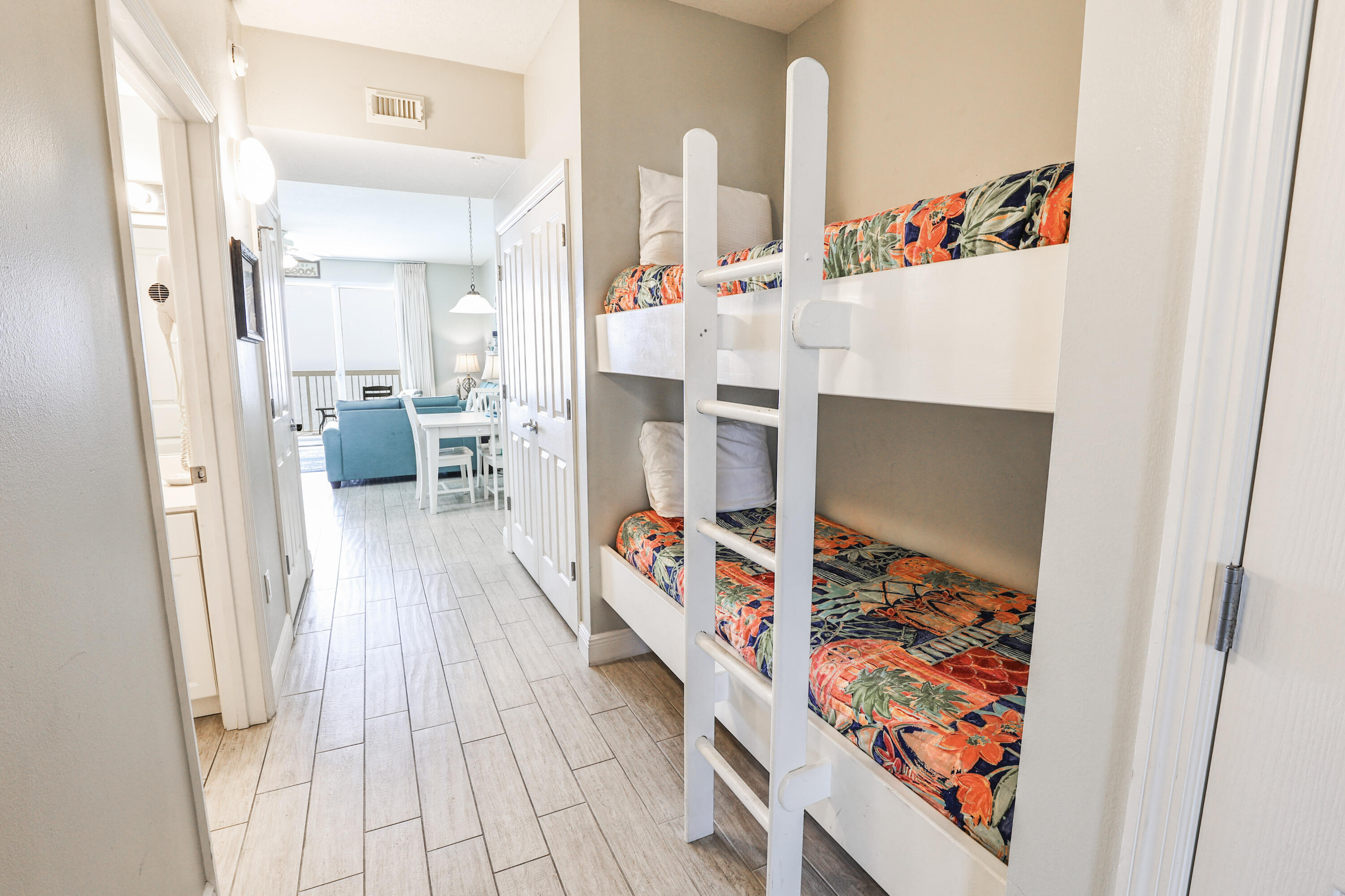 CELADON BEACH - Residential