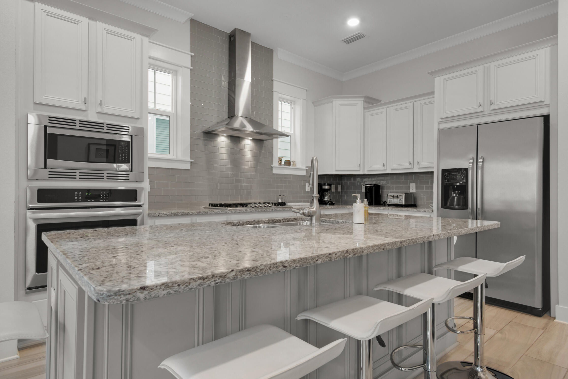 PROMINENCE - Residential