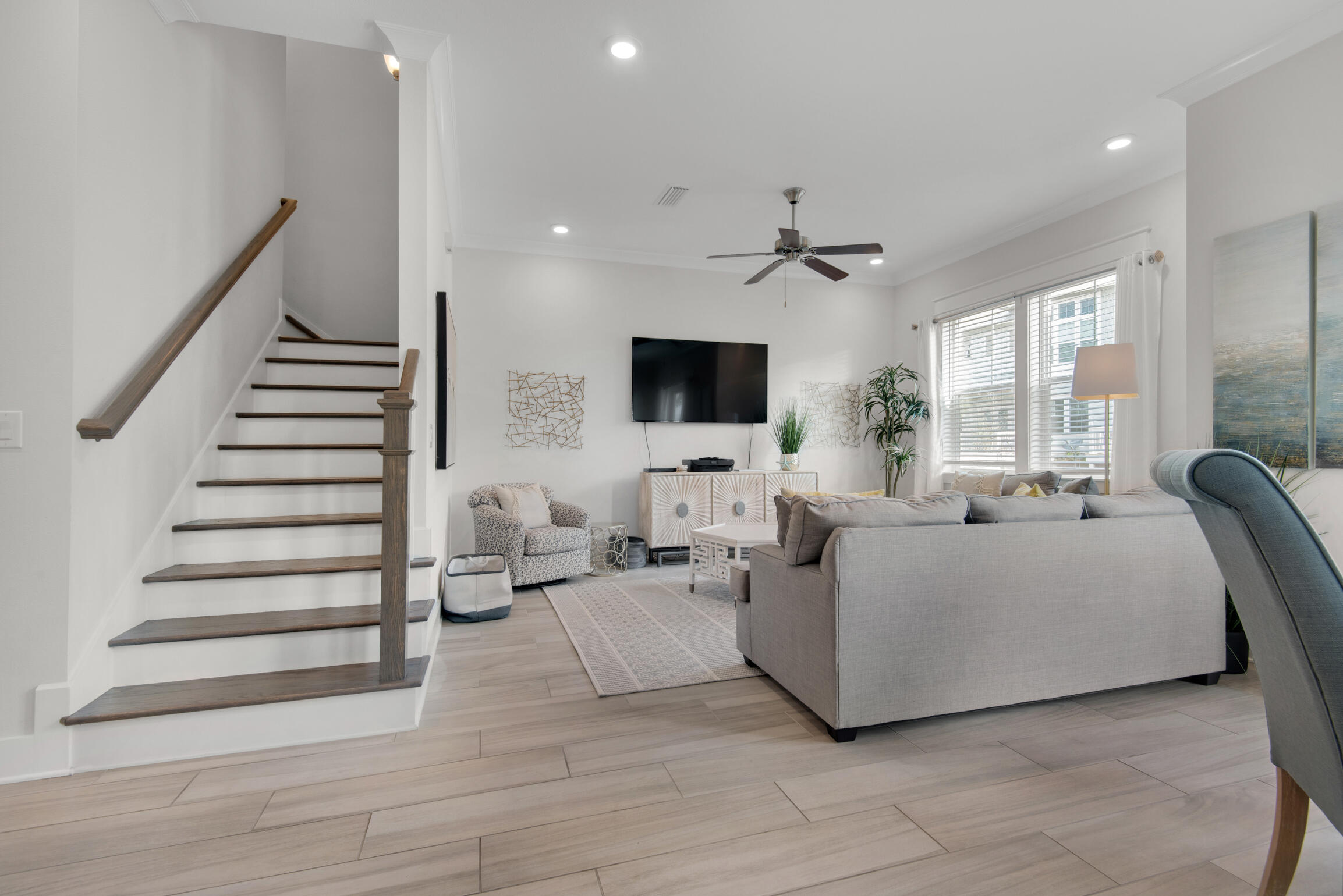 PROMINENCE - Residential