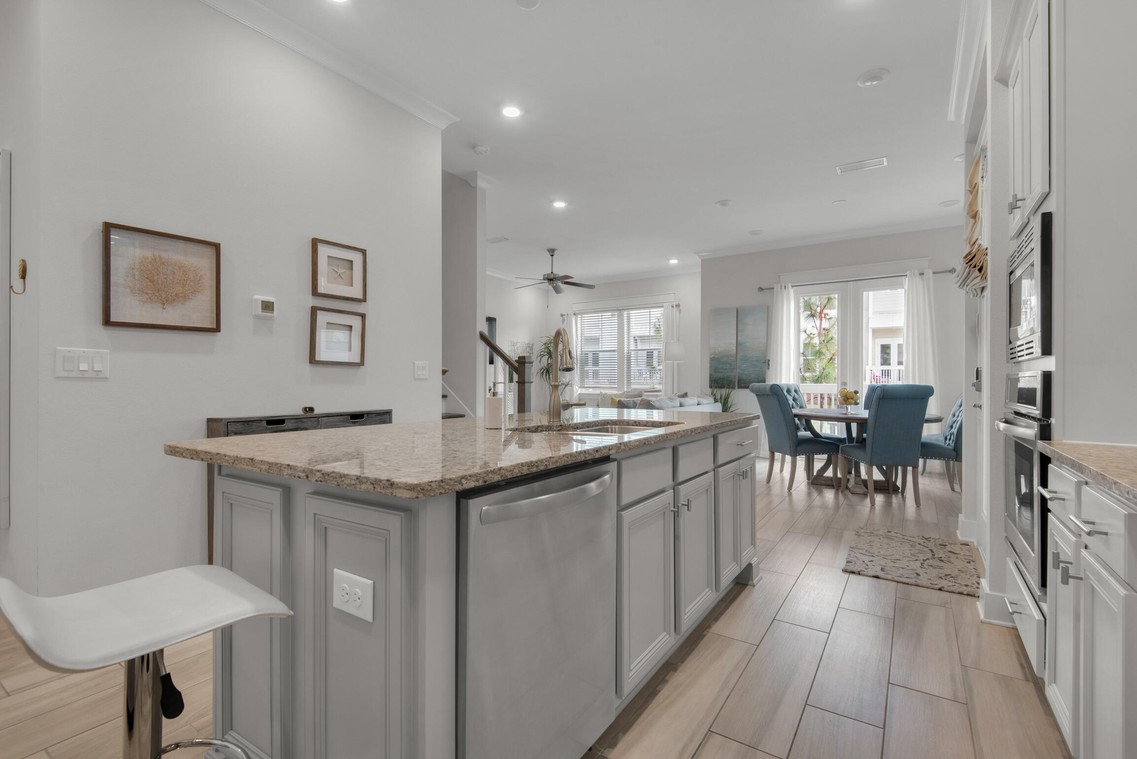 PROMINENCE - Residential