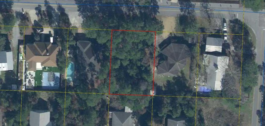 Lot in the very desirable 30a Corridor. One of the few lots available. Don't wait! Show and sell.Buyer to verify all data and dimensions.