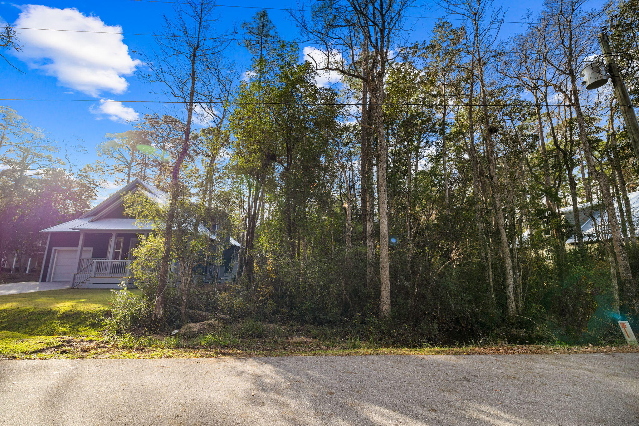 MAGNOLIA BEACH - Land