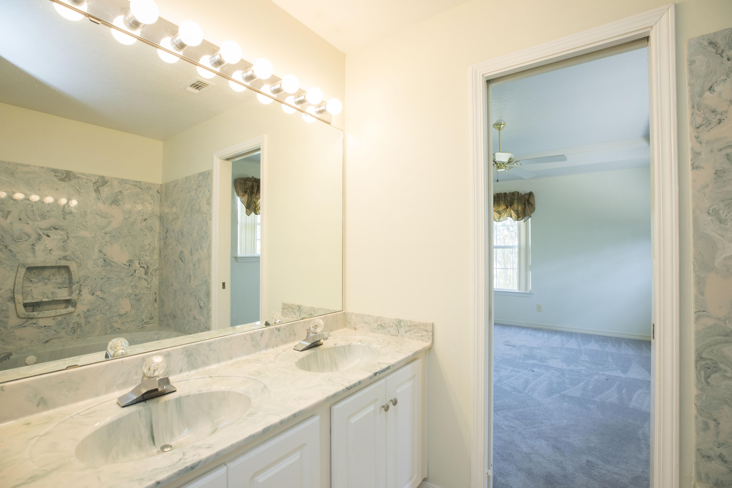 PALM HARBOR MARINA - Residential