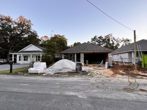 A home in Niceville