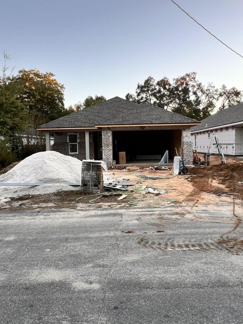 A home in Niceville