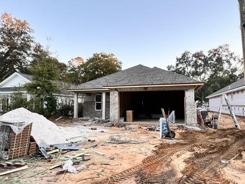 A home in Niceville