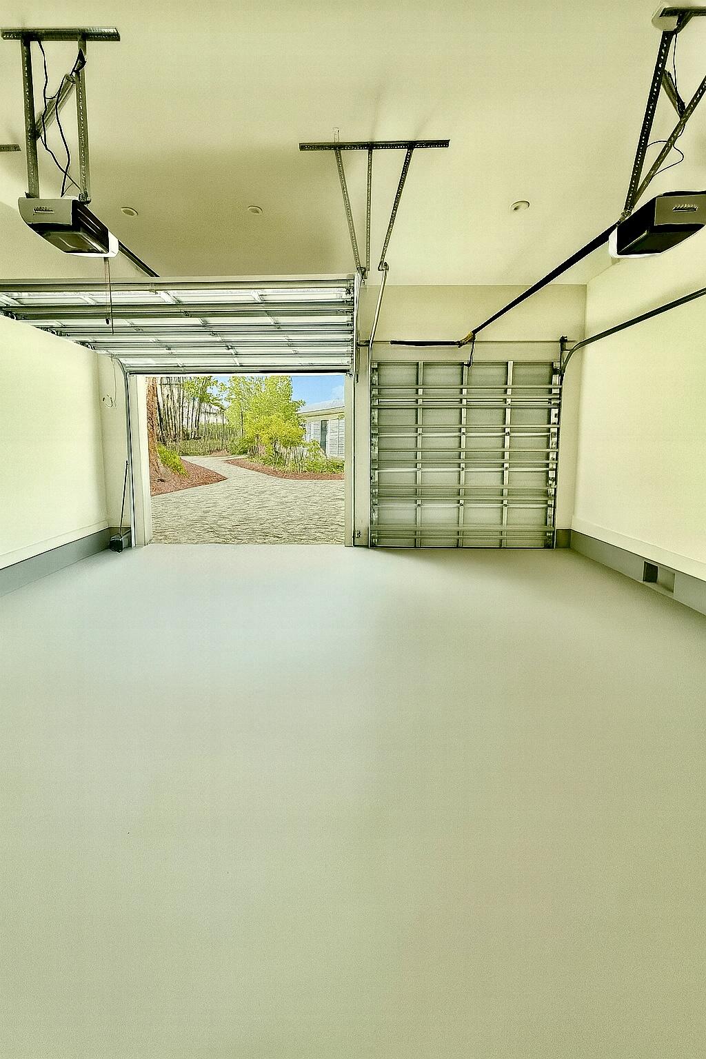 Treetop S/D - Residential