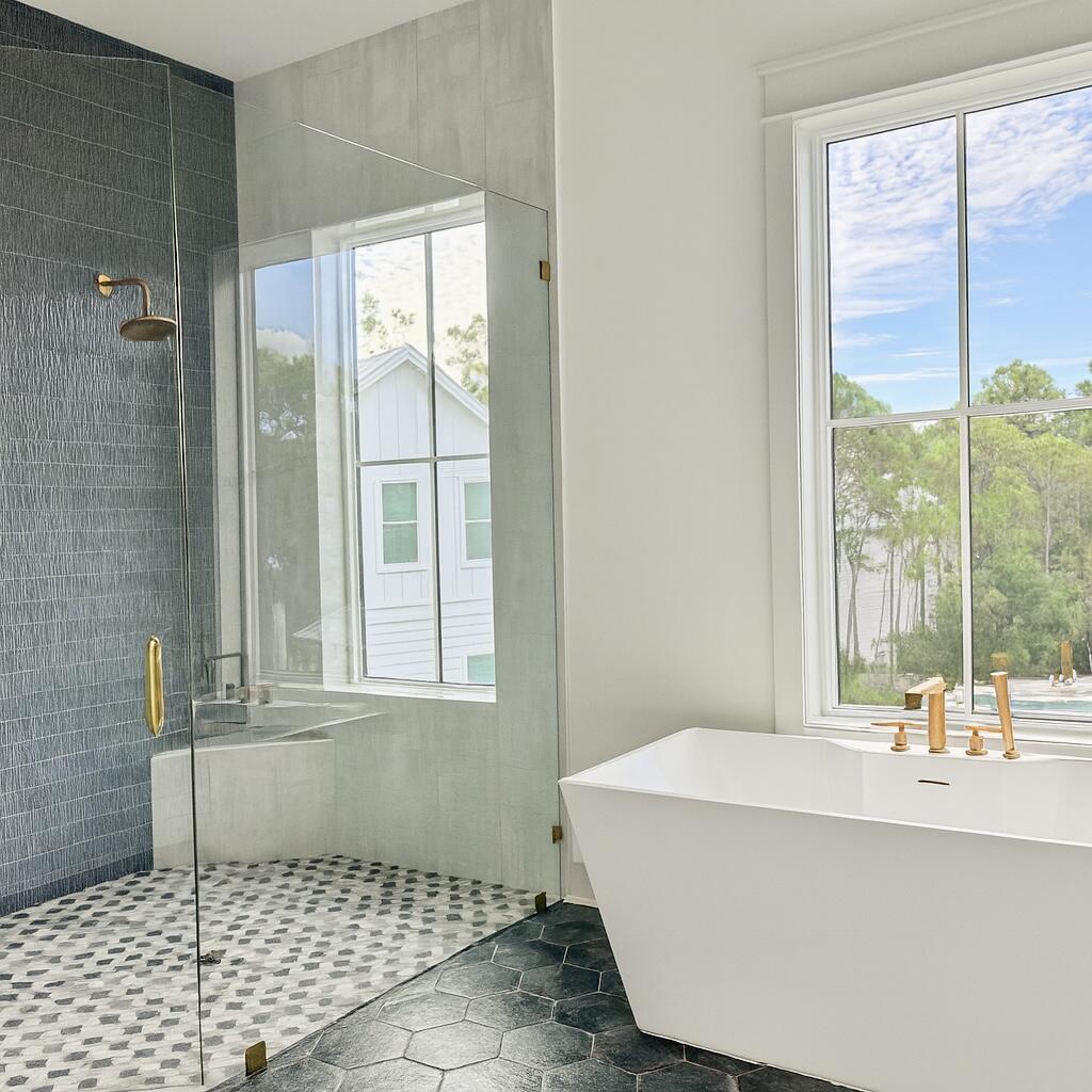 Treetop S/D - Residential