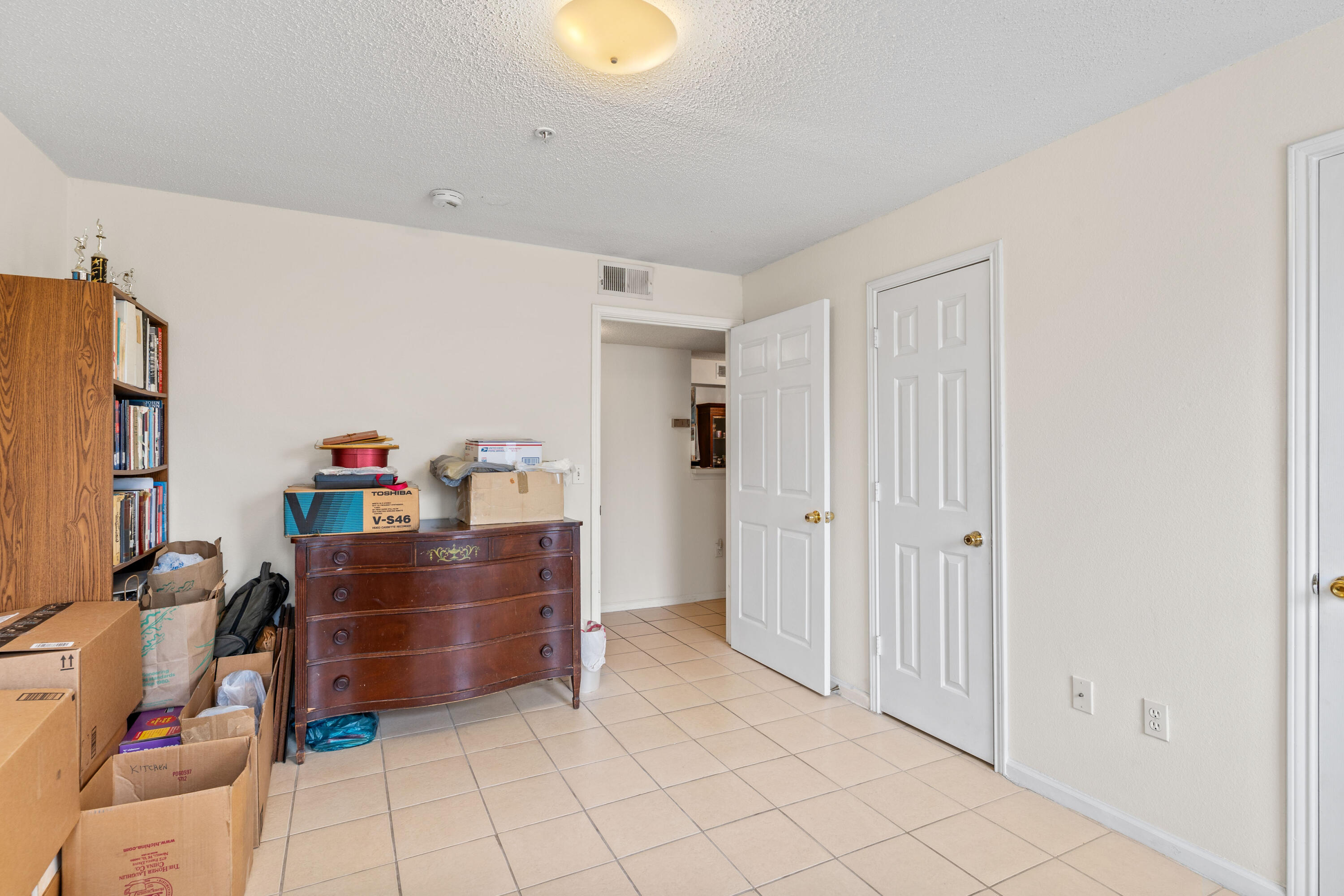 INDIAN LAKE - Residential