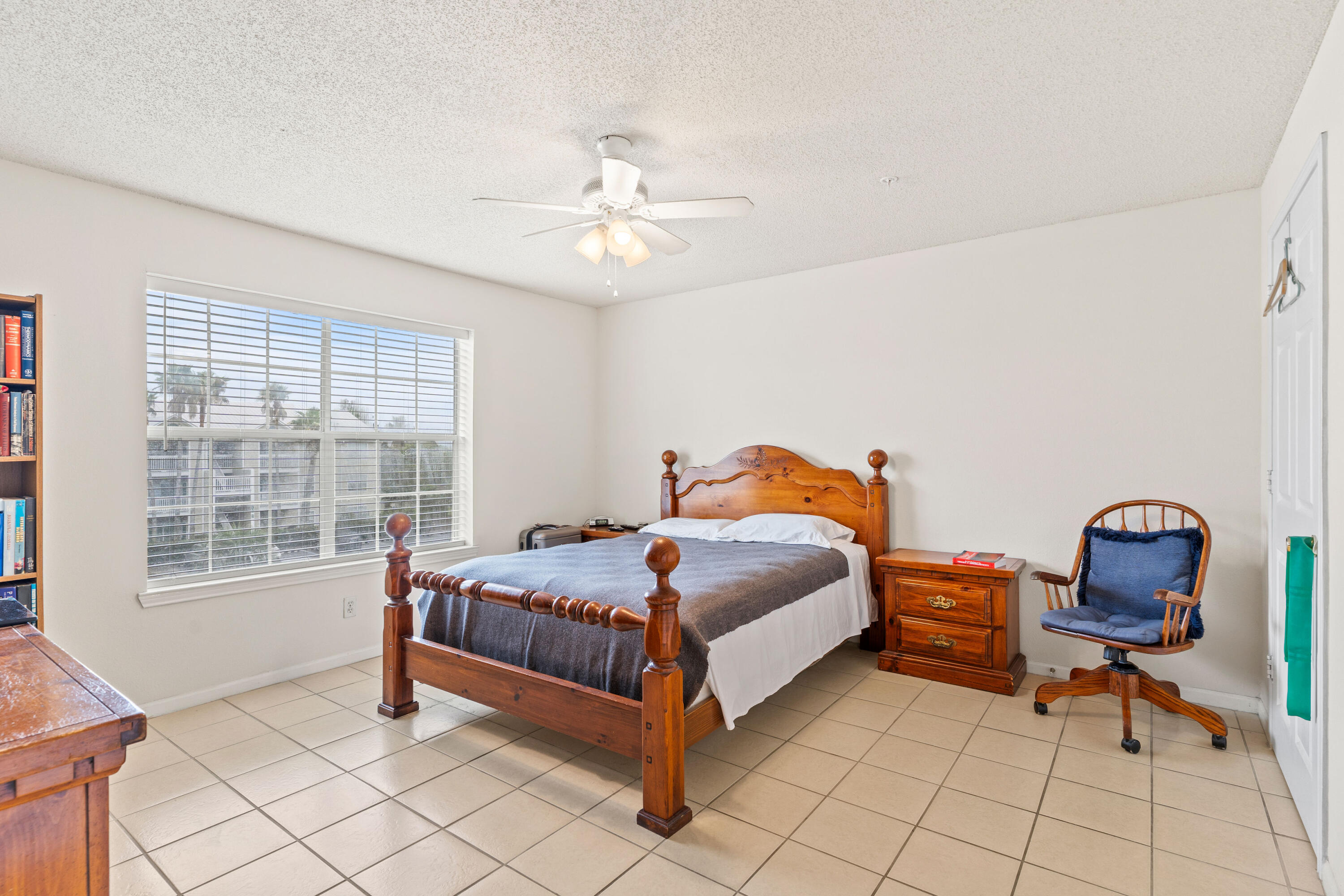 INDIAN LAKE - Residential