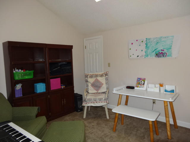 LAKESIDE CONDO AT BLUEWATER BAY - Residential