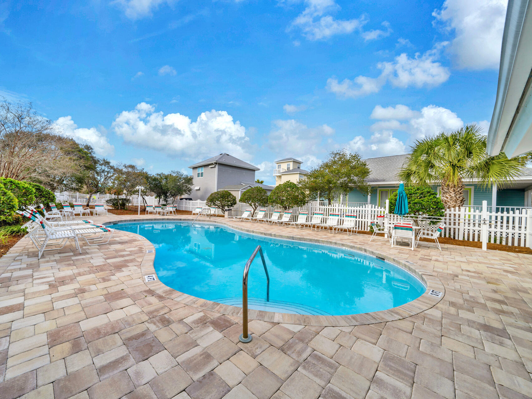Crystal Beach Cottages PH II - Residential