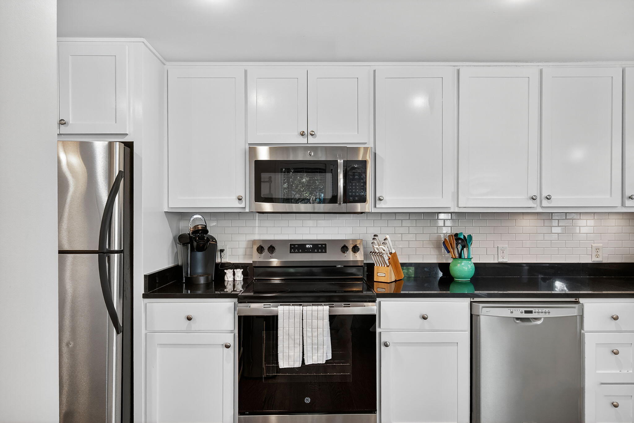 GULF SHORE MANOR - Residential