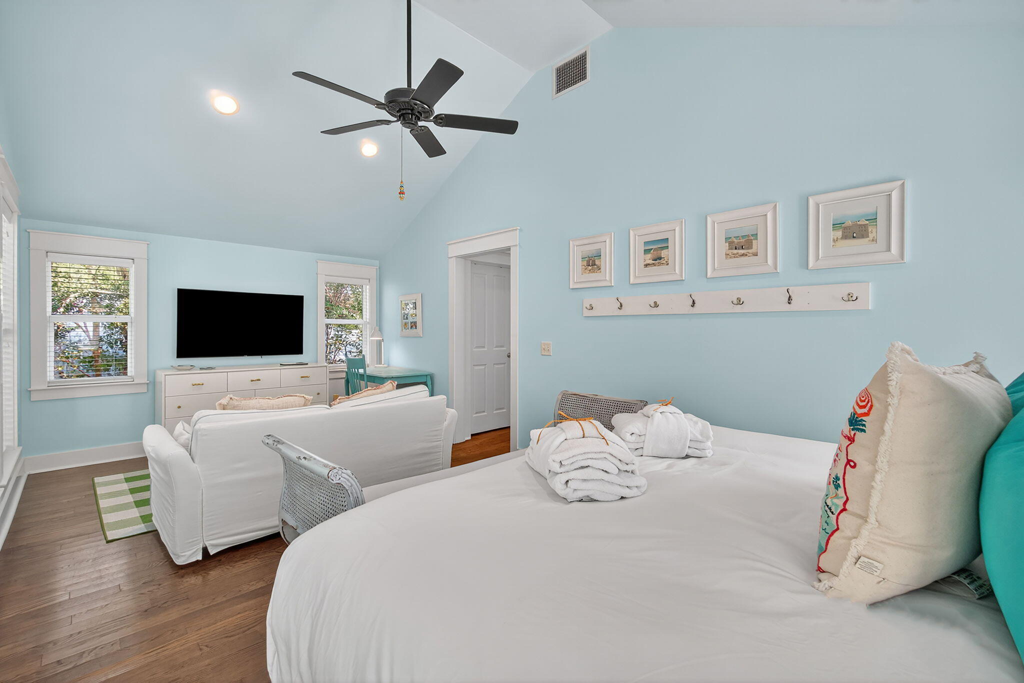 GULF SHORE MANOR - Residential