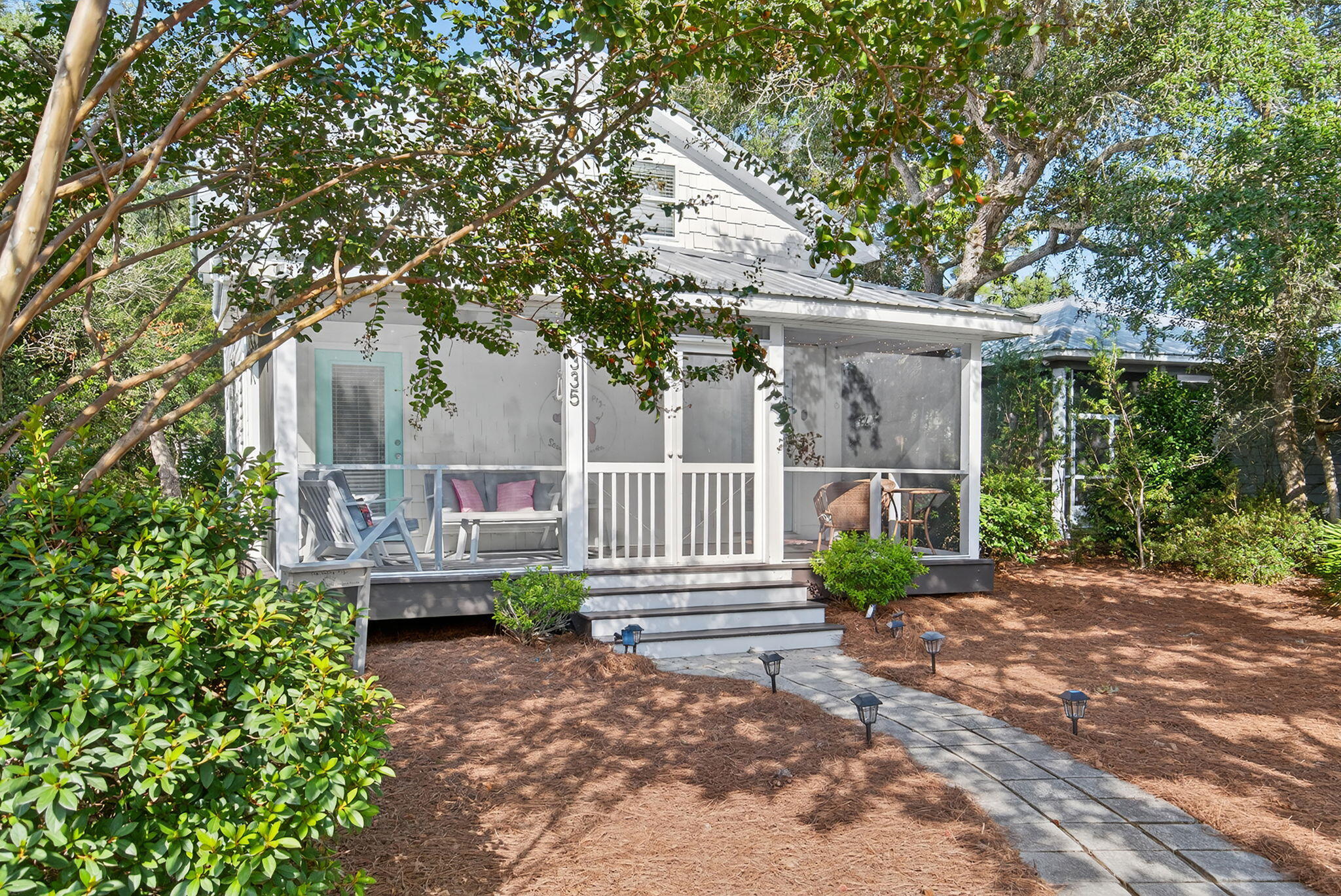 GULF SHORE MANOR - Residential