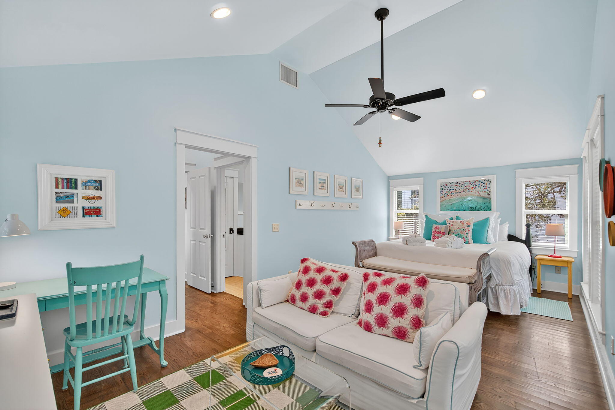 GULF SHORE MANOR - Residential