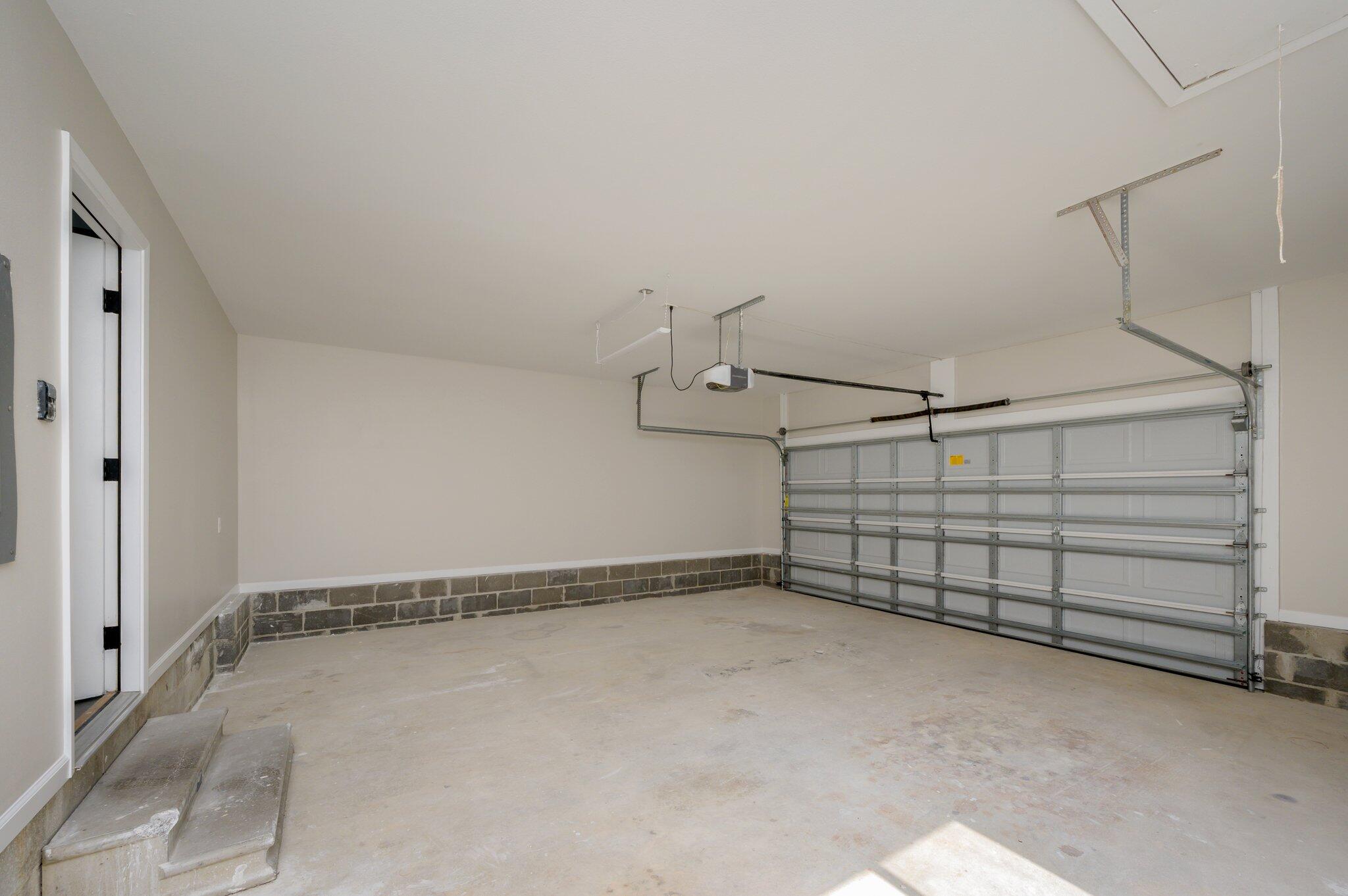 LIDO VILLAGE - Residential