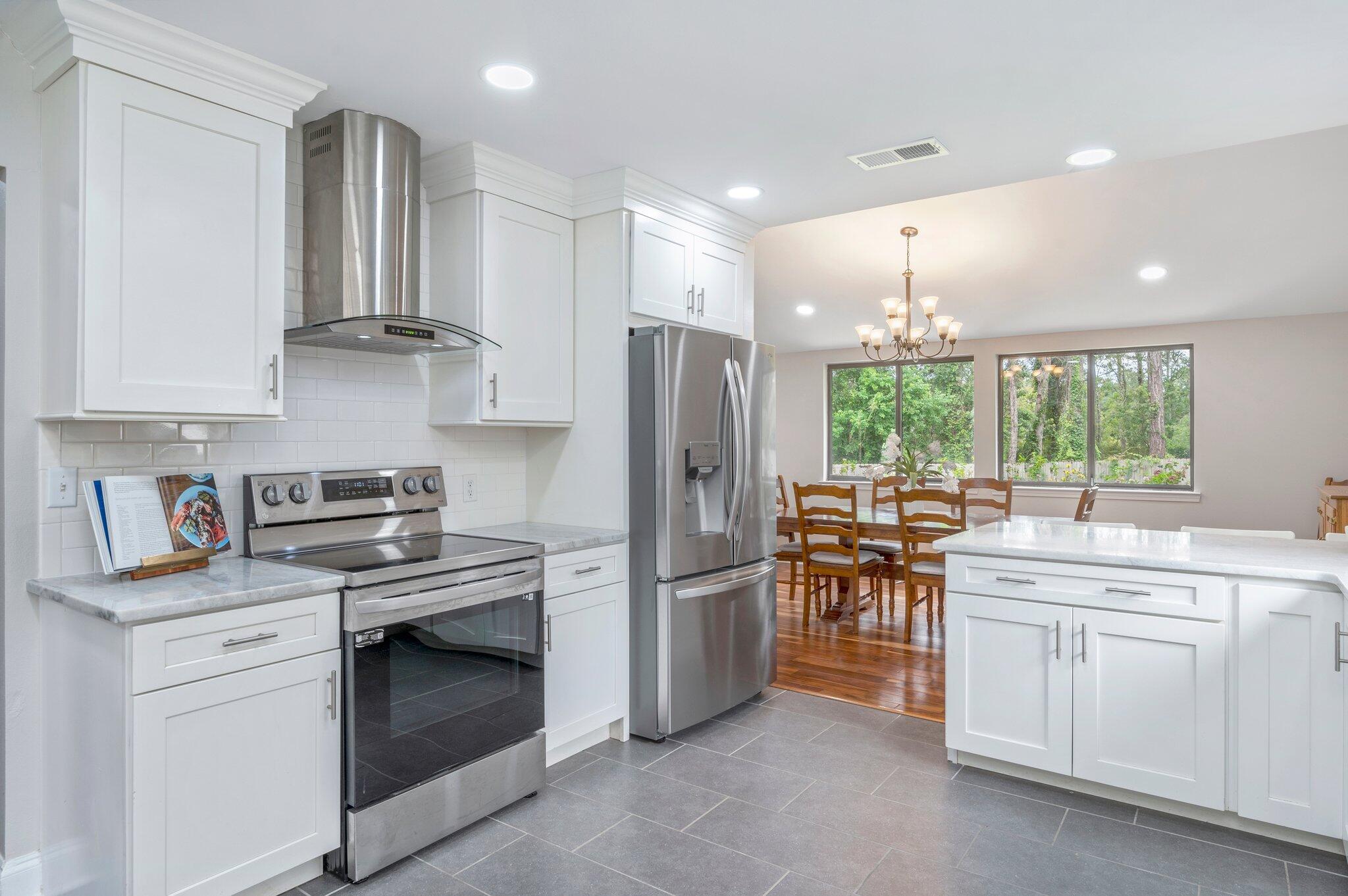 LIDO VILLAGE - Residential