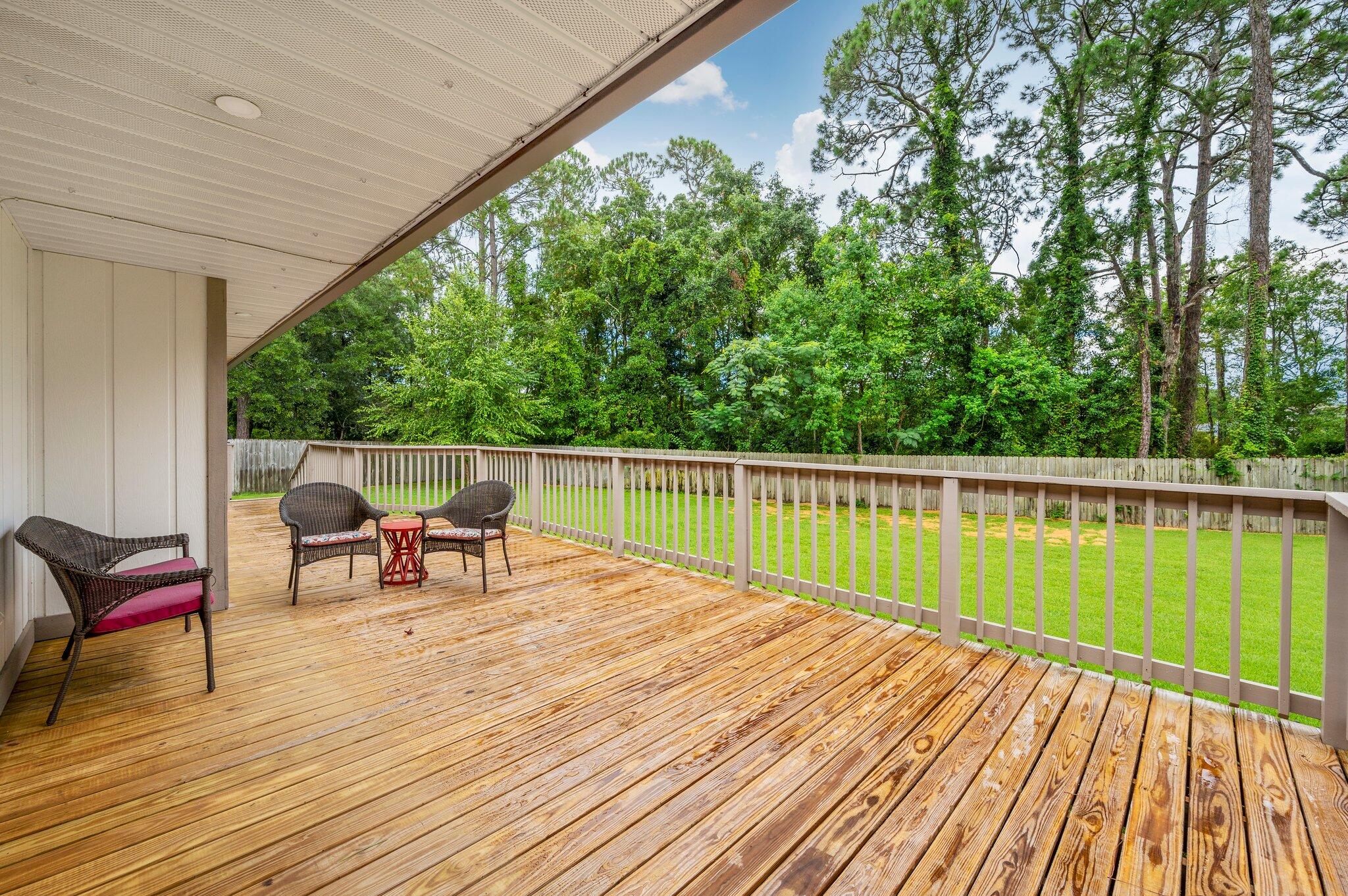 LIDO VILLAGE - Residential