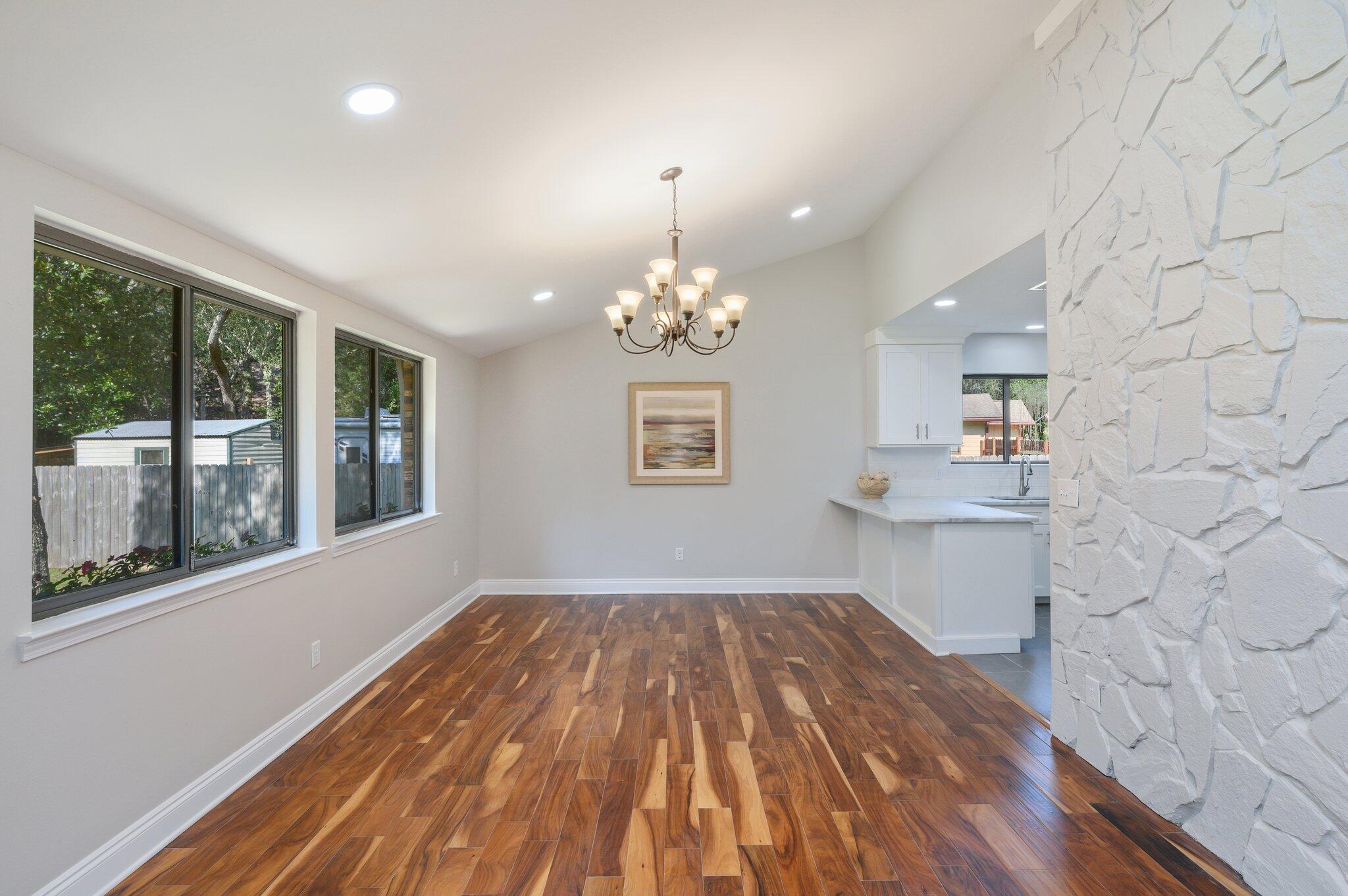 LIDO VILLAGE - Residential