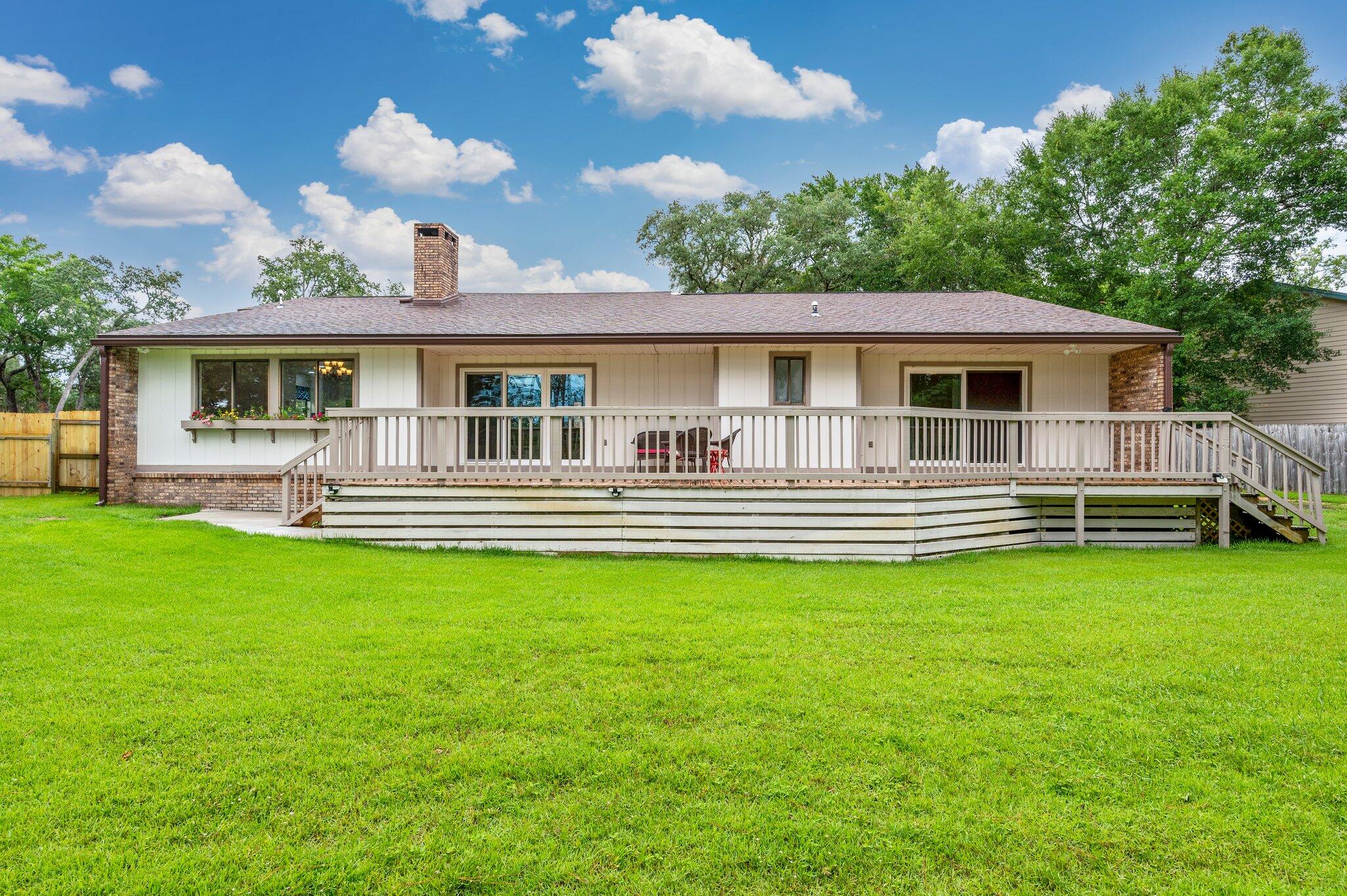 LIDO VILLAGE - Residential