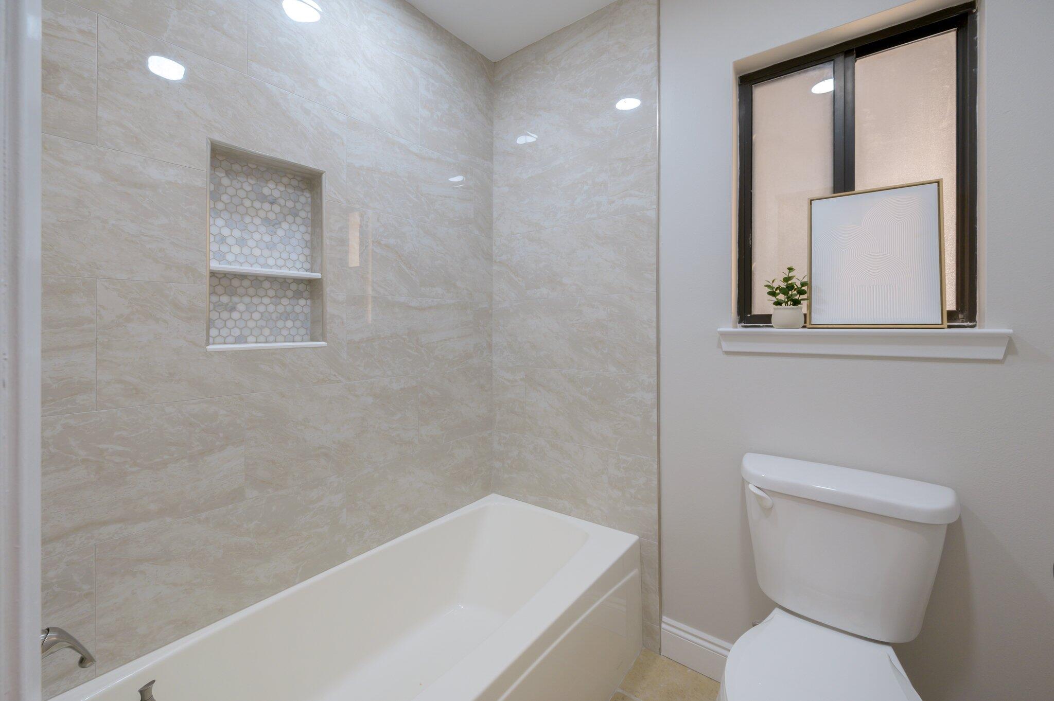 LIDO VILLAGE - Residential