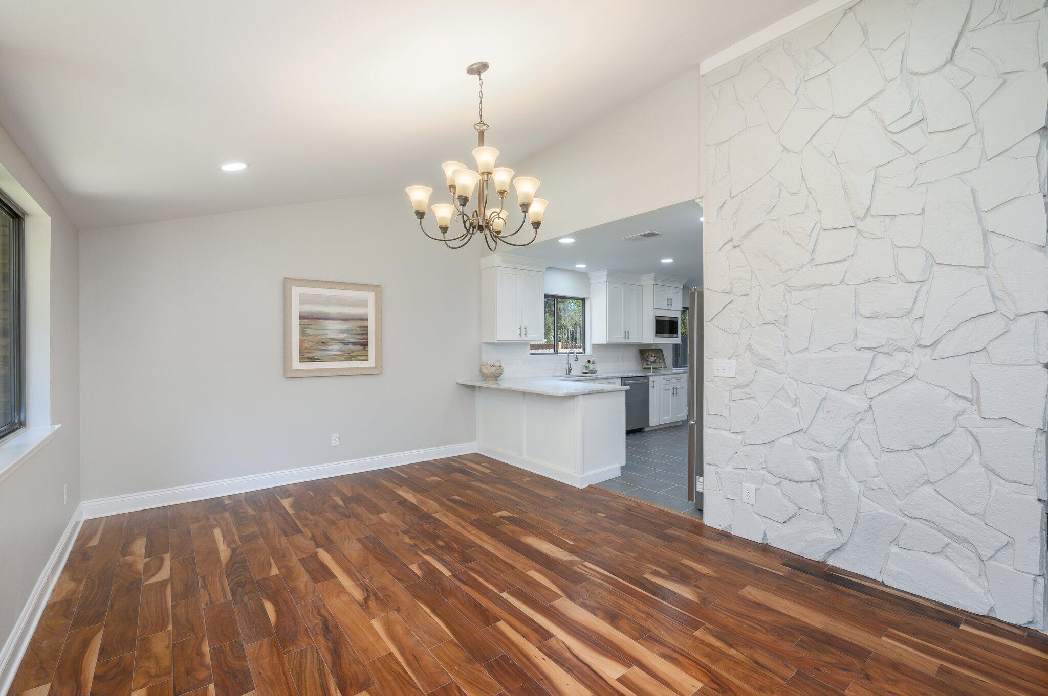 LIDO VILLAGE - Residential