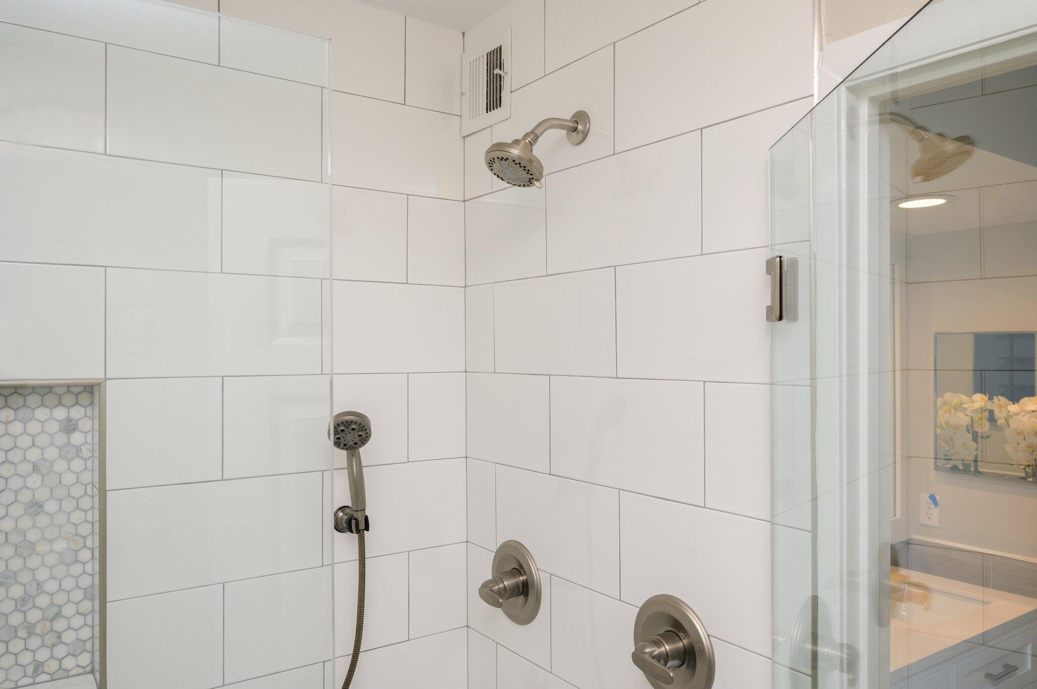 LIDO VILLAGE - Residential